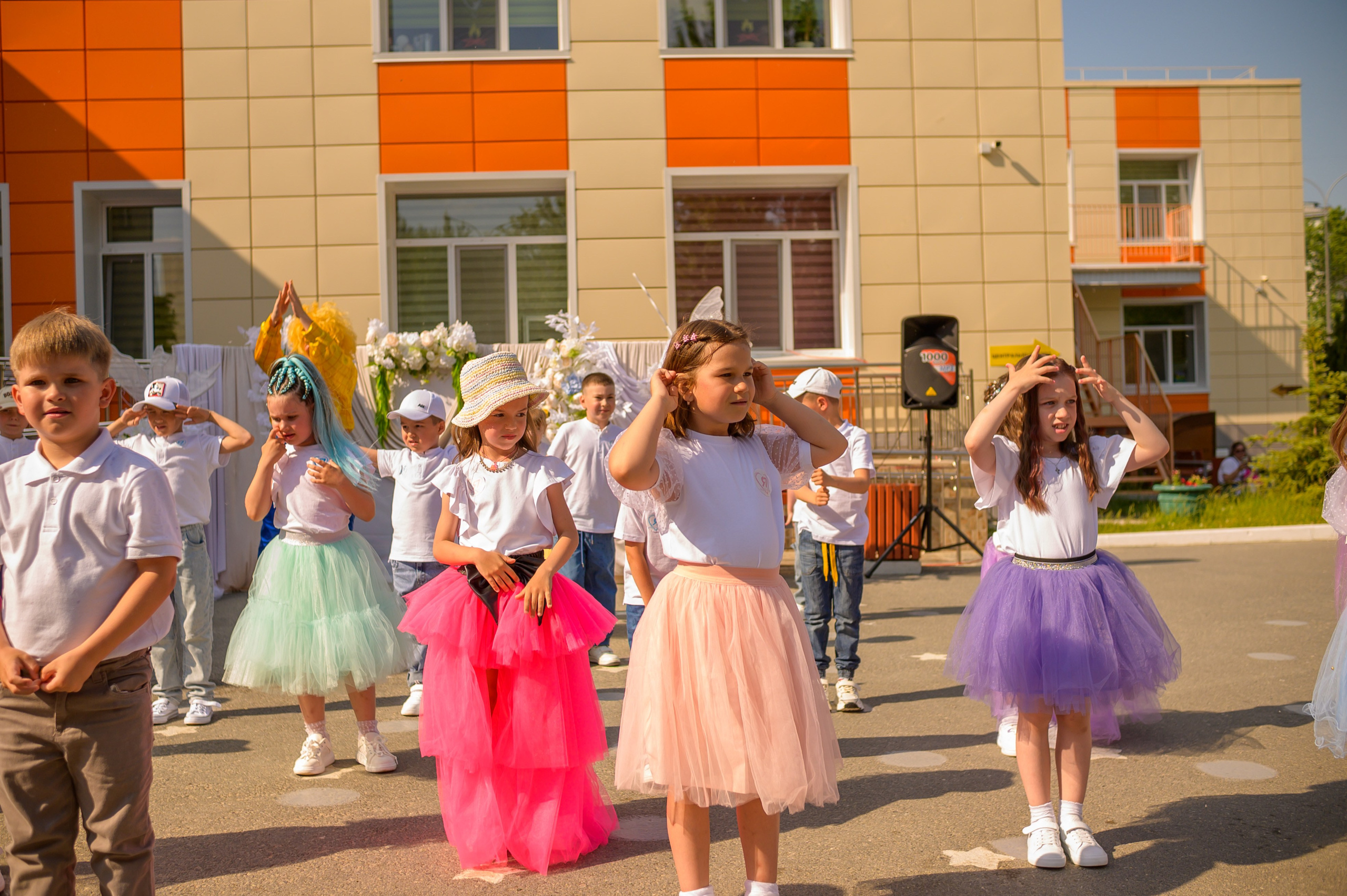 Репортаж выпускного группа «Фантазёры» 3 садик. Фотограф новорожденных, семейный детский в Тюмени Татьяна Морозова