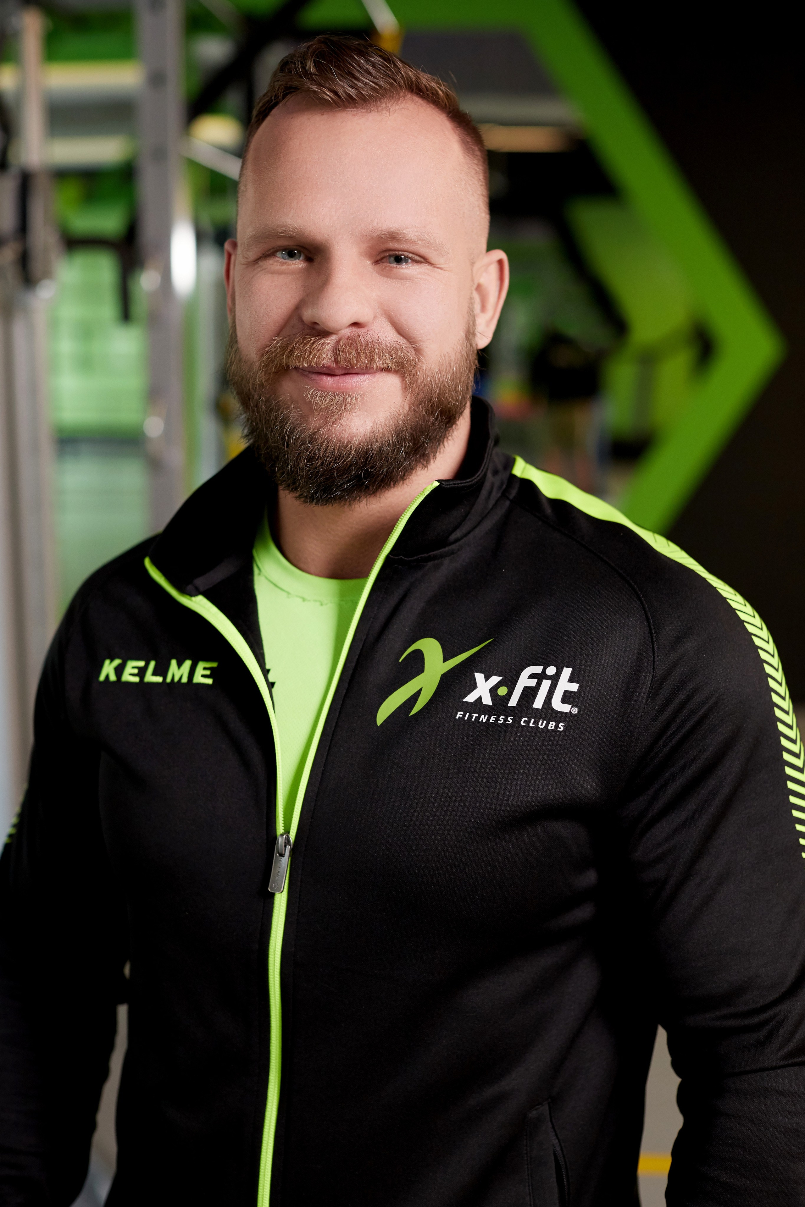 Съемка портретов тренеров. Контент для бизнеса в Екатеринбурге Полдень Медиа