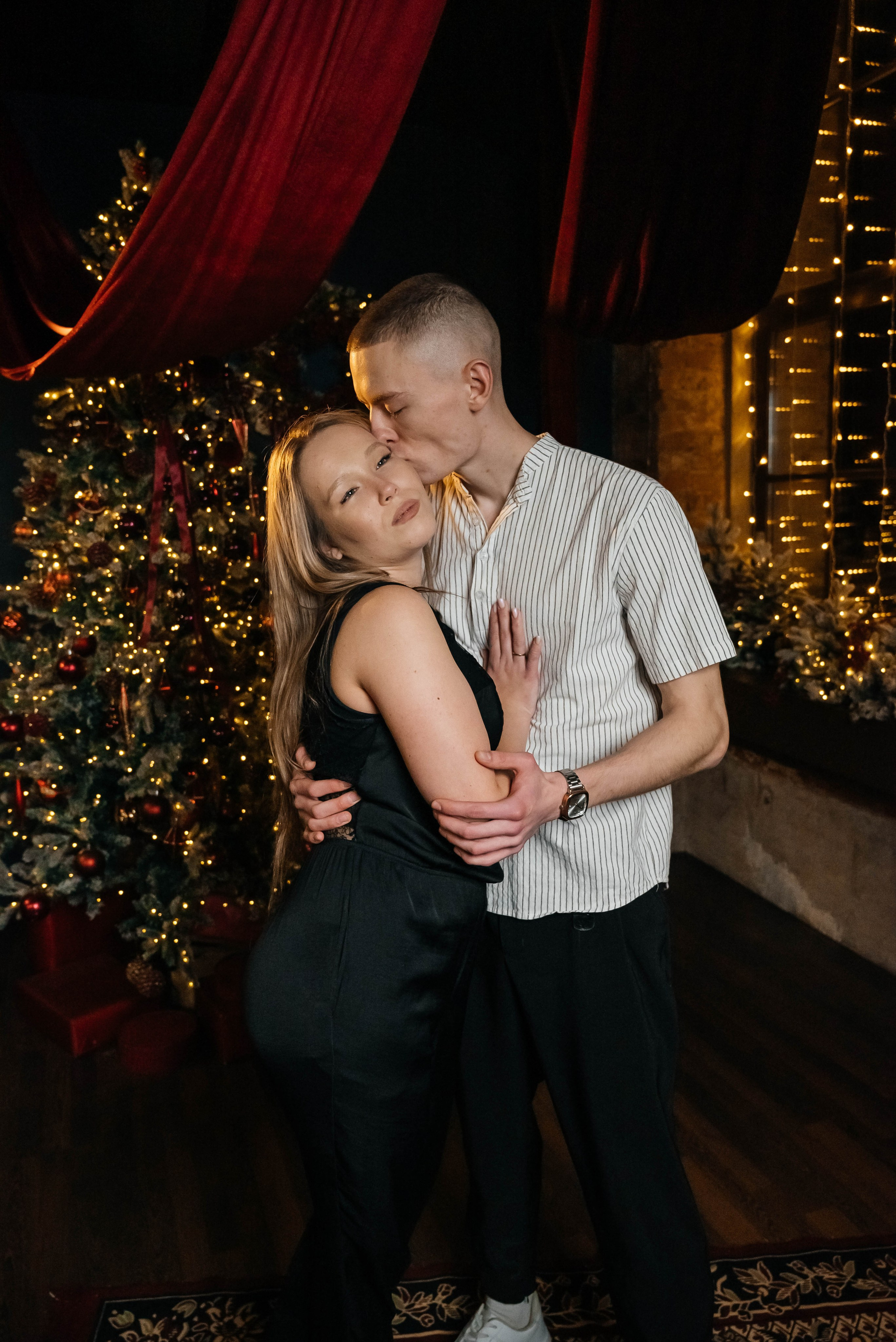 Новогодняя съёмка для Виктории и Вадима. Свадебный и семейный фотограф г. Ярославль Савинская Анастасия