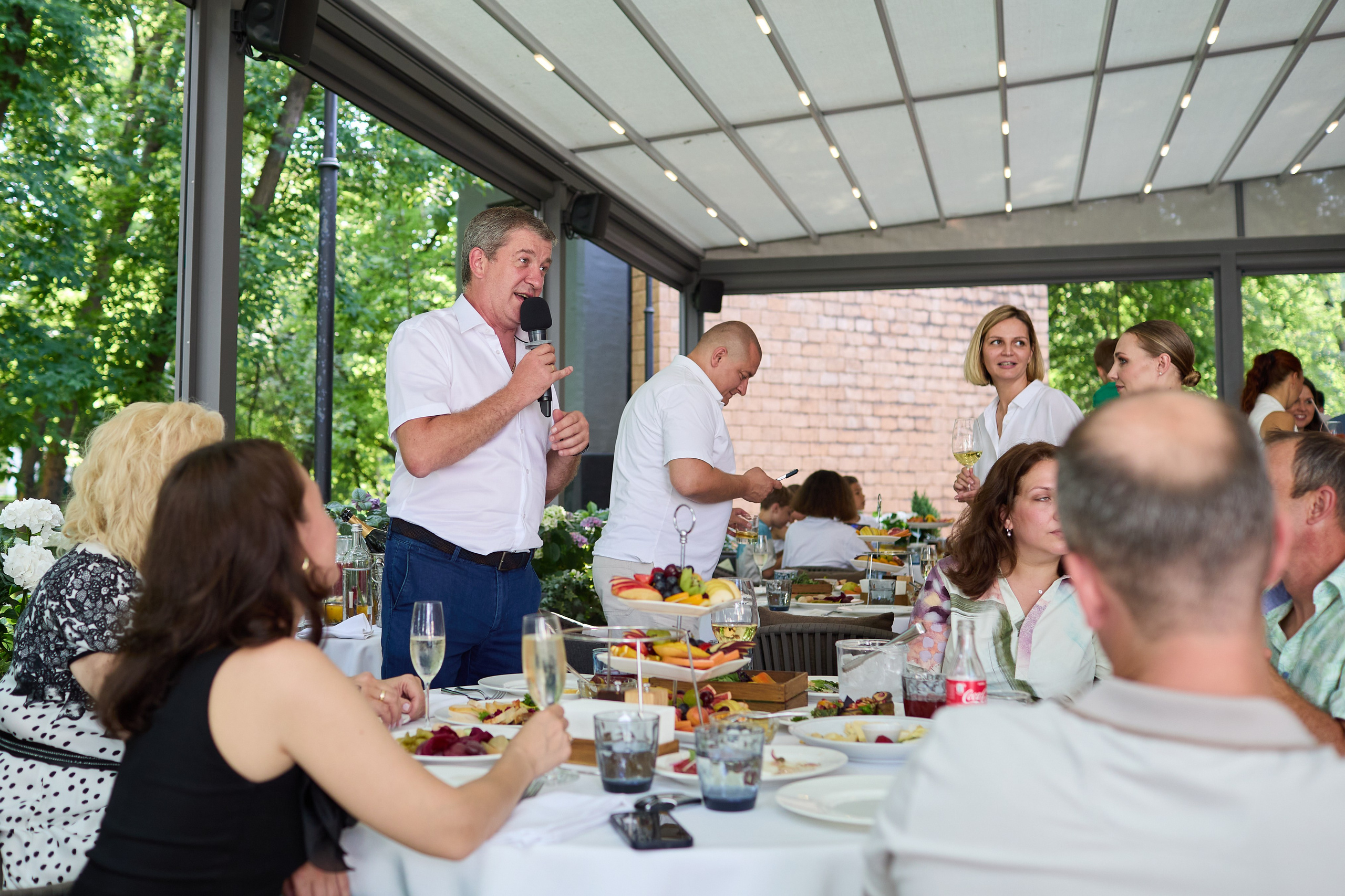 День Рождения 45 лет в ресторане «Ривьера». Александр Осин — корпоративный и семейный фотограф в Москве