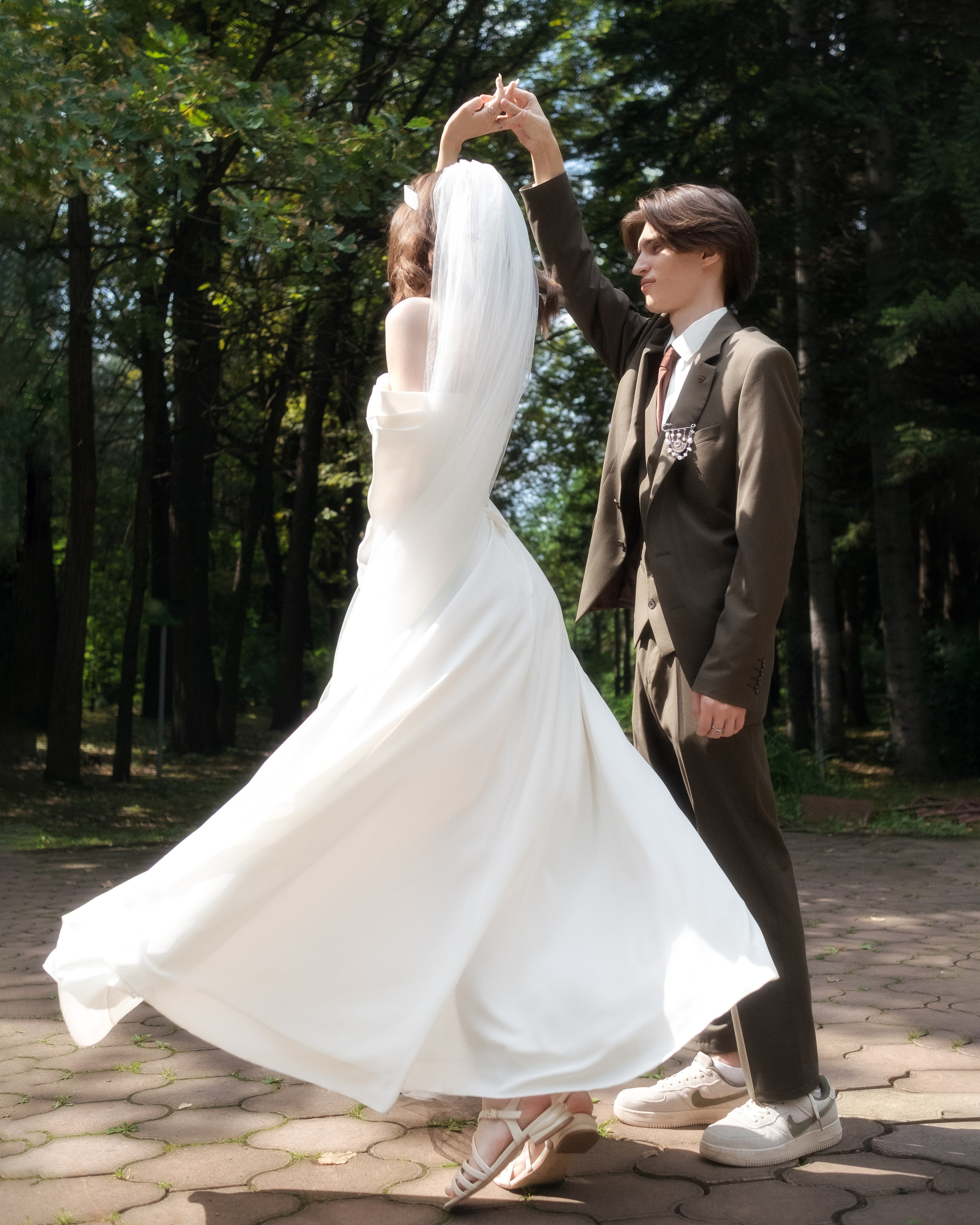 Максим & Леся. Креативный фотограф и ретушёр в Омске