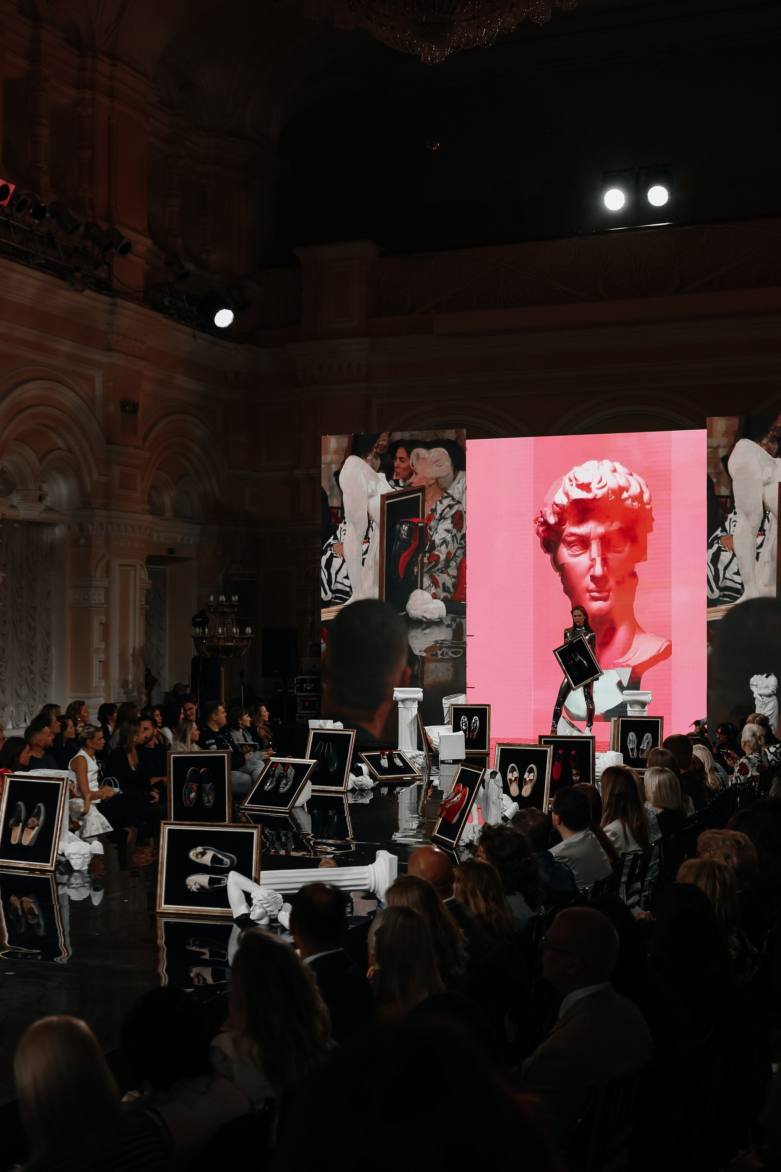 Гум Закрытый Показ 2024. Свадебный фотограф FOTOKEYT