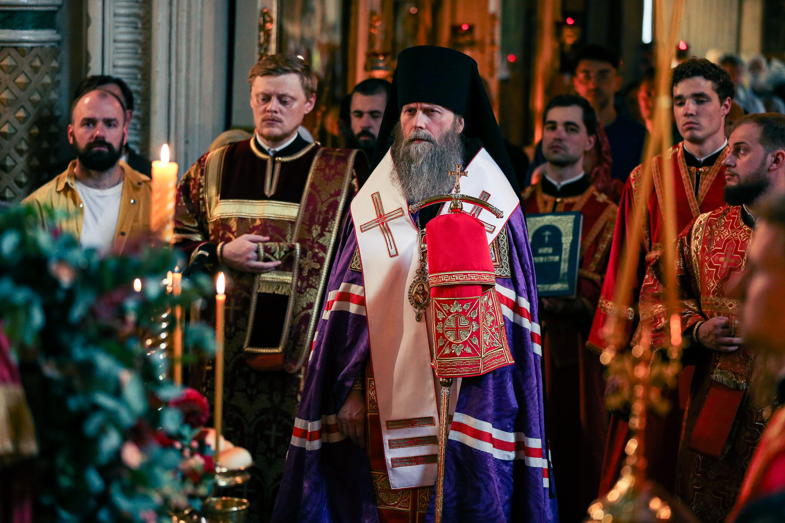 Всенощное бдение в канун престольного праздника храма Иоанна Воина. DMITRY MOISEENKO — фотограф, художник, топ-стилист