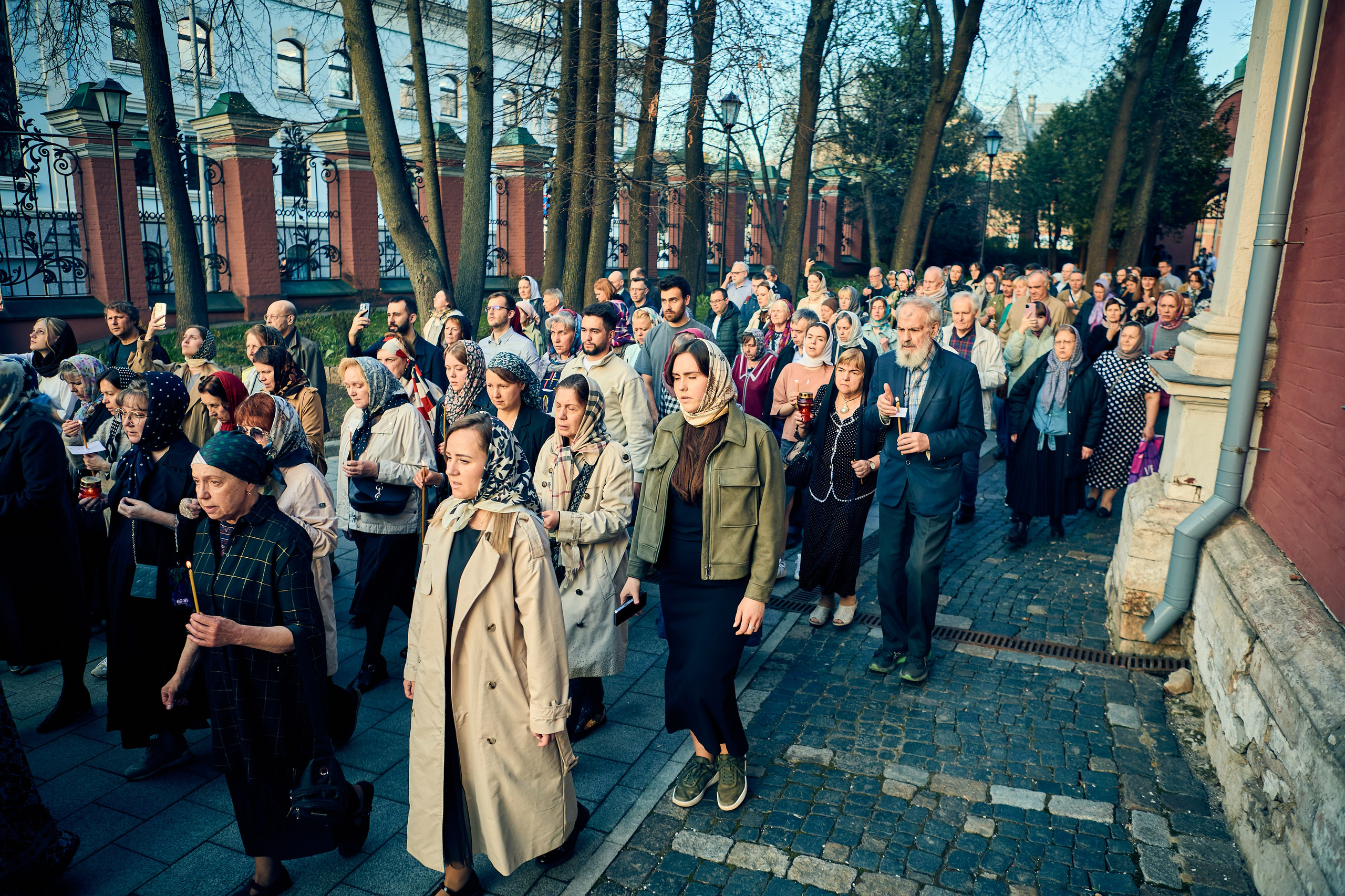 Утреня. Погребение Спасителя. DMITRY MOISEENKO — фотограф, художник, топ-стилист