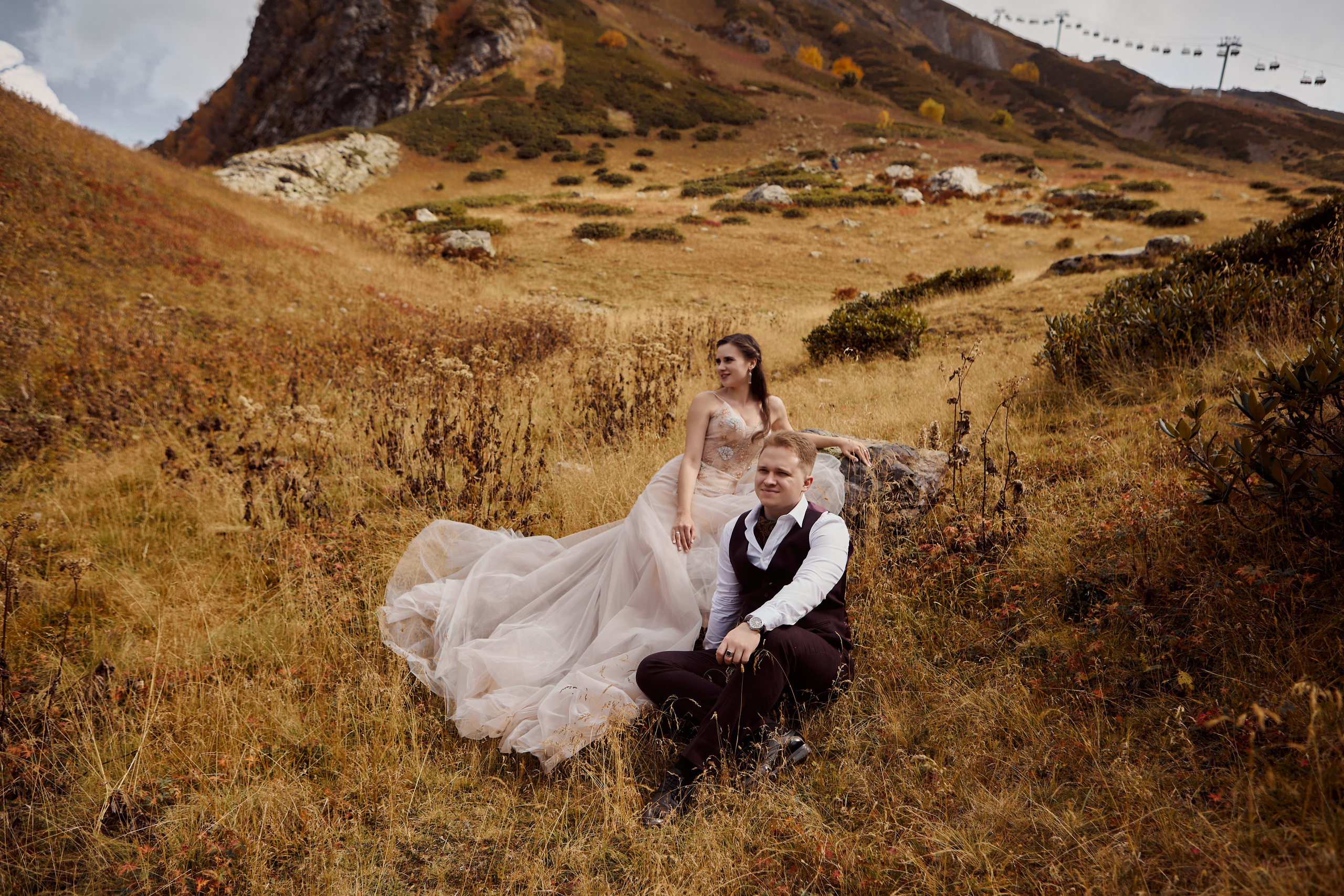 Свадебная фотосессия в горах. Свадебный и семейный фотограф в Сочи-Красной поляне Ларионова Анна