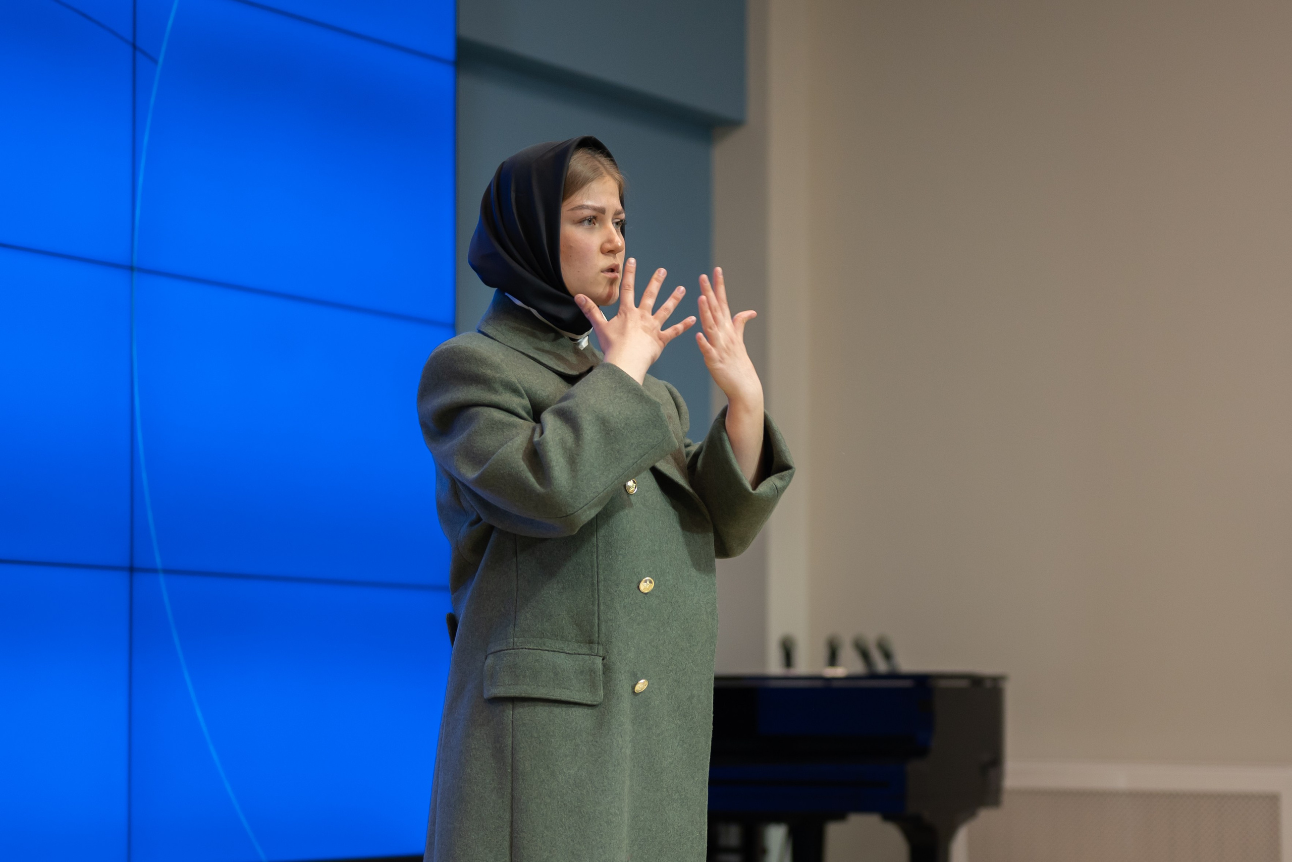 Жестовое искусство. Фотограф и видеограф в Москве Анна Матюхина