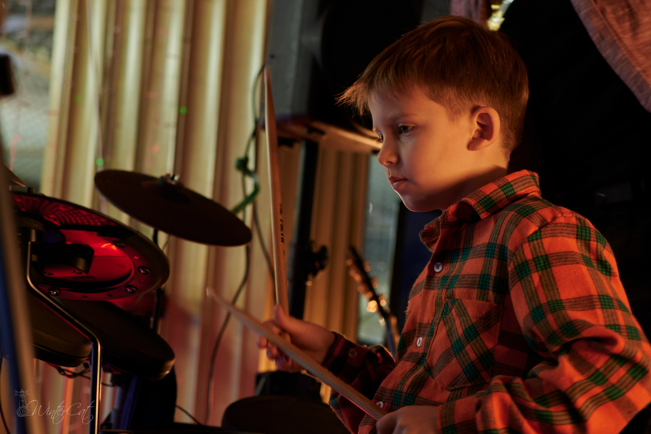 Ярмарка 5 2024. Портретный и репортажный фотограф в Магадане Андрей Нефедов WinterCatPhoto