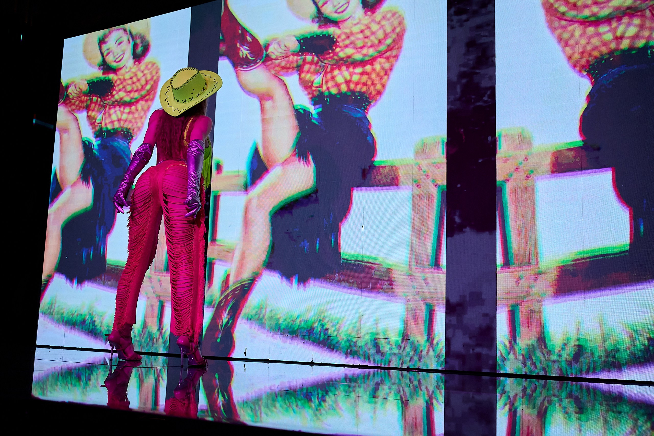 HEFNER MOSCOW CLUB. Фотограф и Видеограф в Москве. Олег Корушев