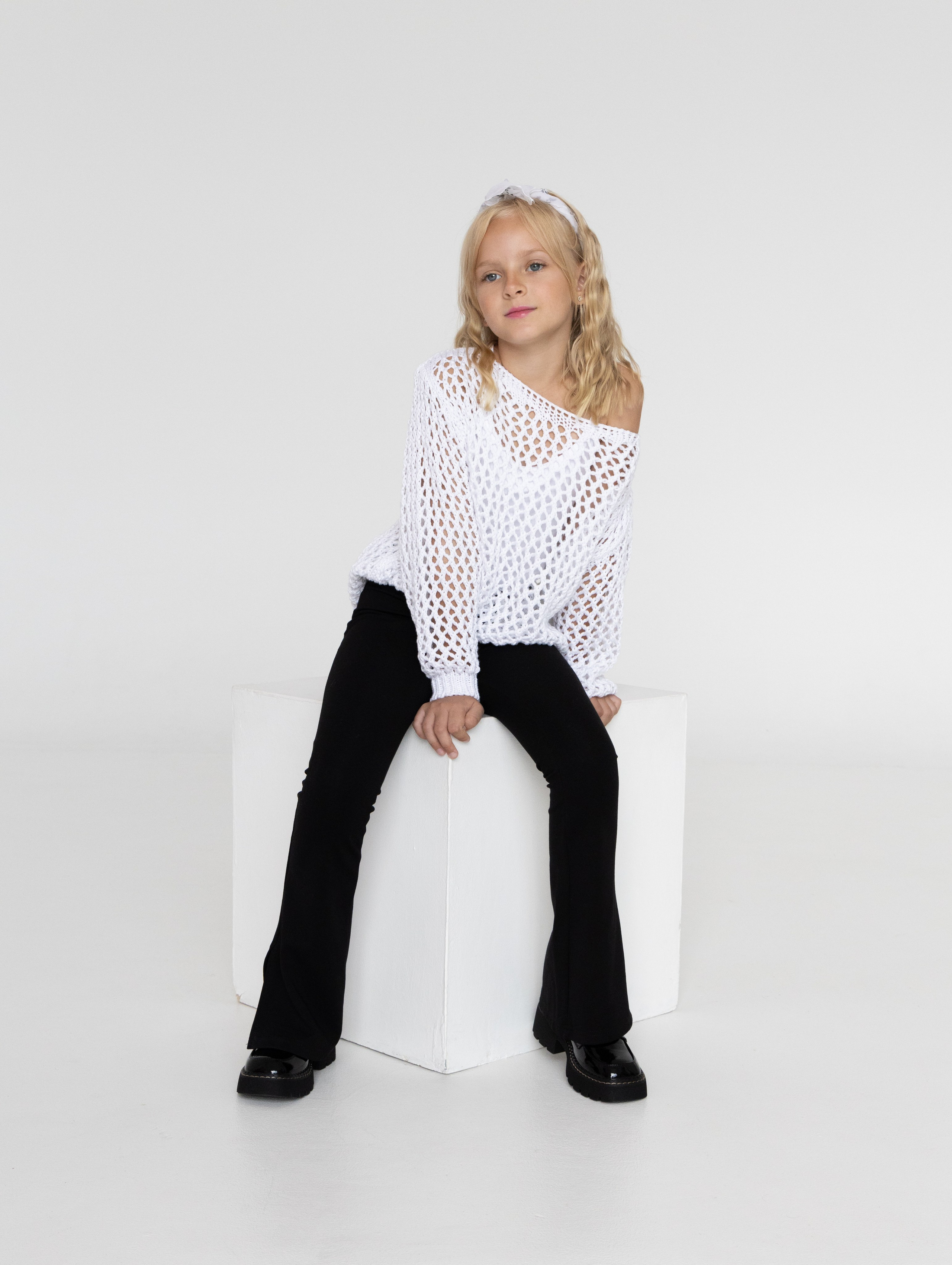 Каталожная съемка детской одежды для маркетплейса. Фотограф в Новосибирске Анна Полторацкая