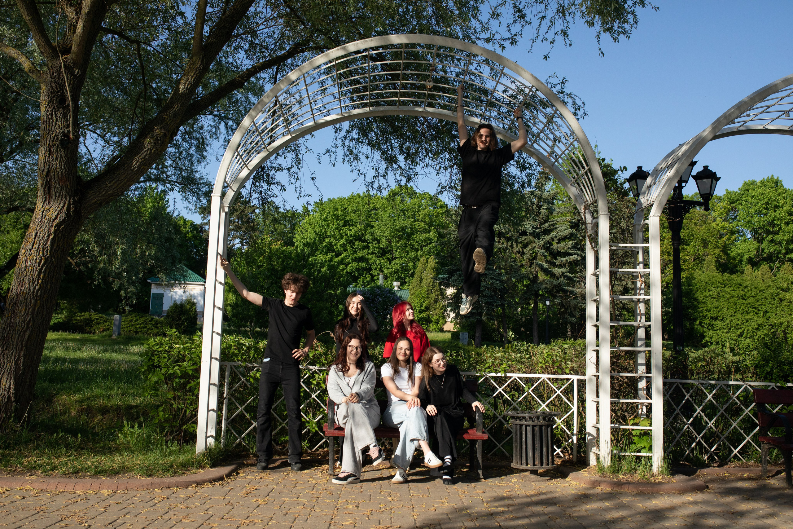 19/05/26 Лошицкий. Выпускные альбомы Cardsi