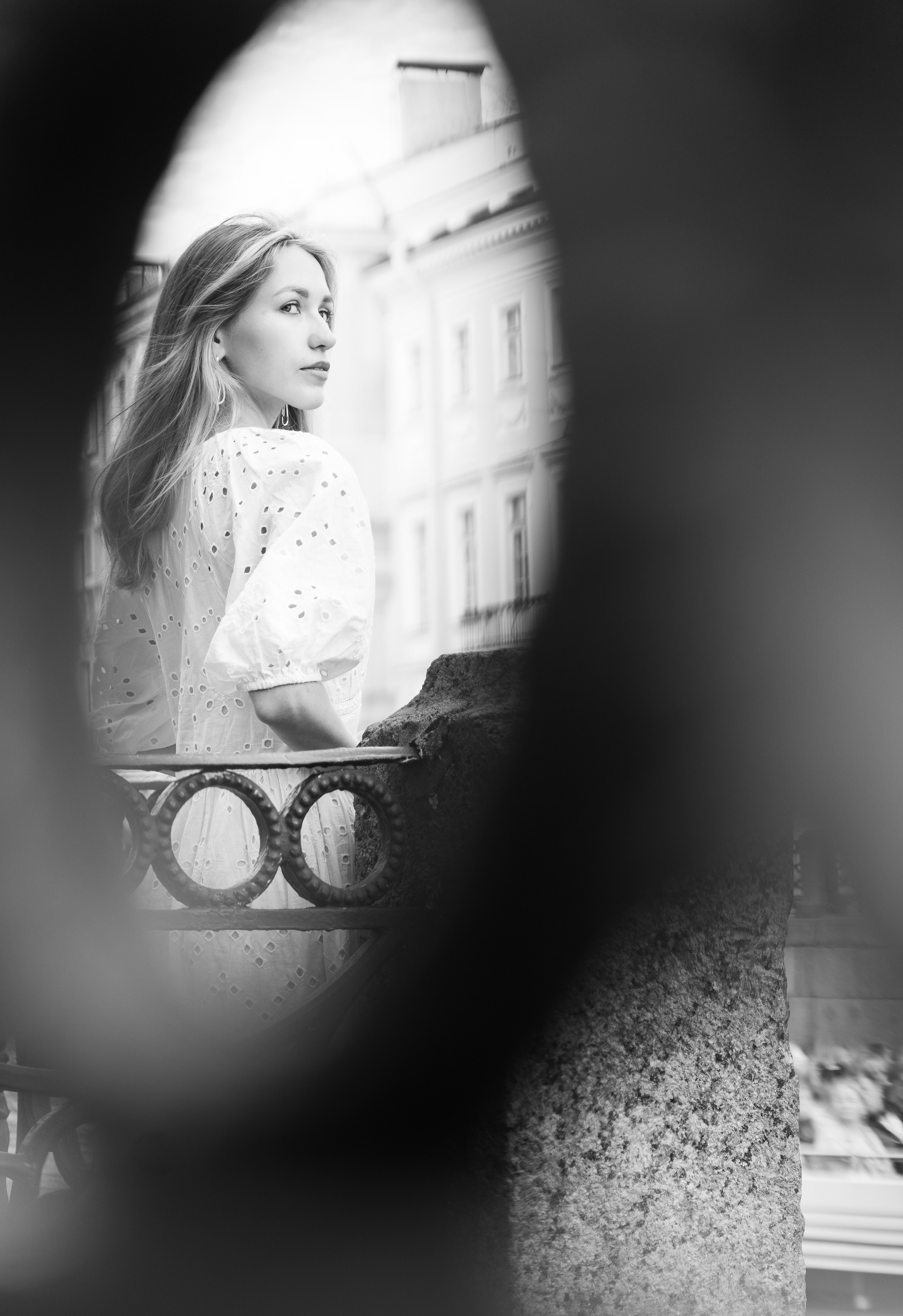 Прогулка по городу. Портрет. Санкт-Петербург, лето 2024. Главная