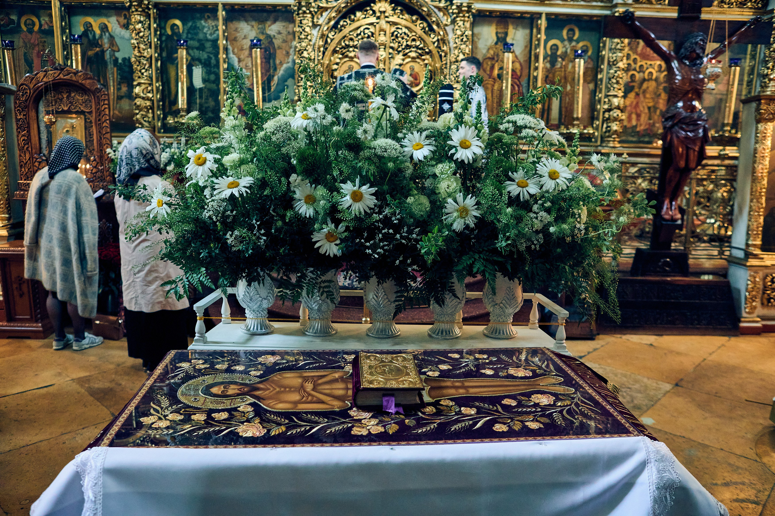 Утреня. Погребение Спасителя. DMITRY MOISEENKO — фотограф, художник, топ-стилист