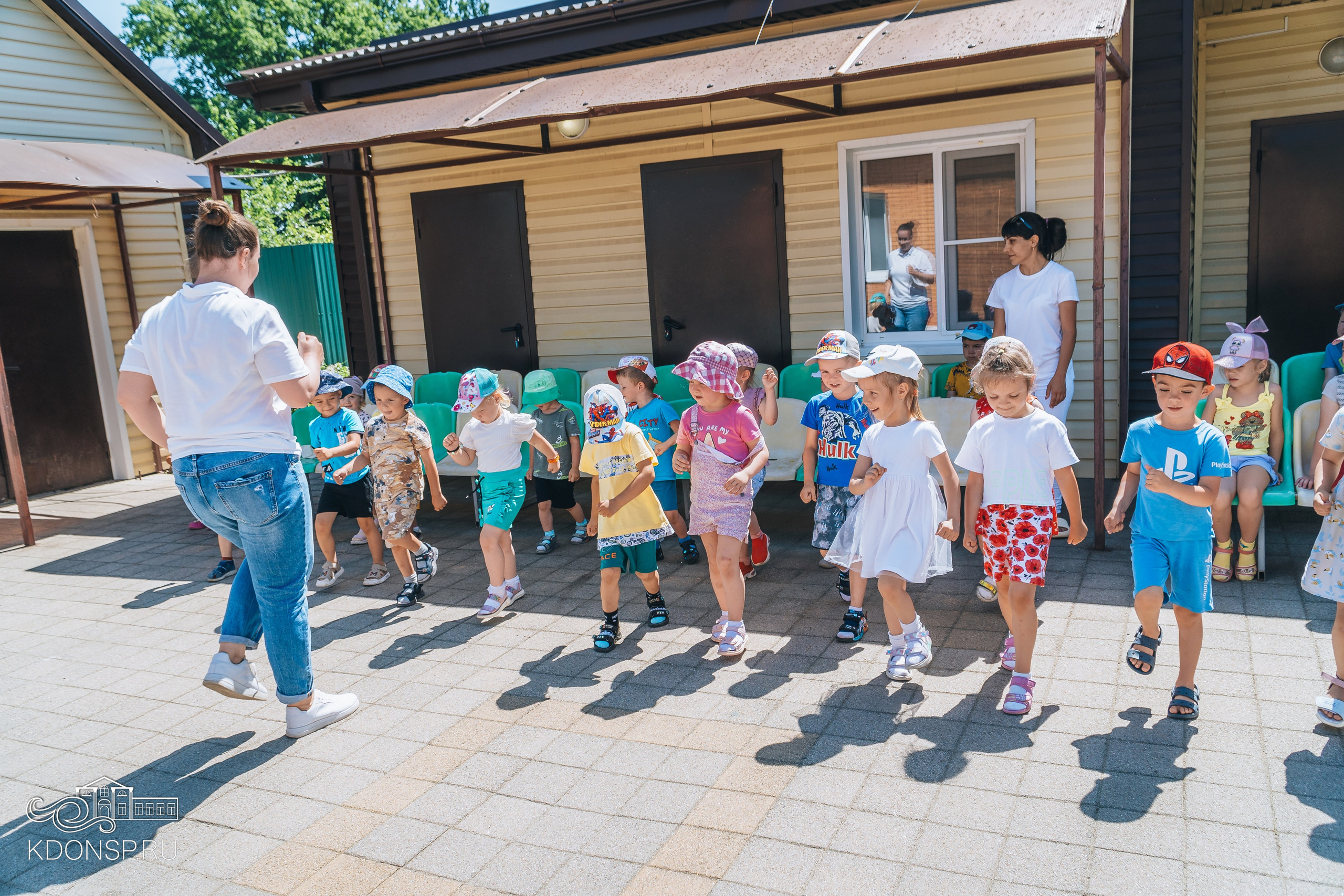 «У нас Родина одна». Новотитаровский Дом культуры