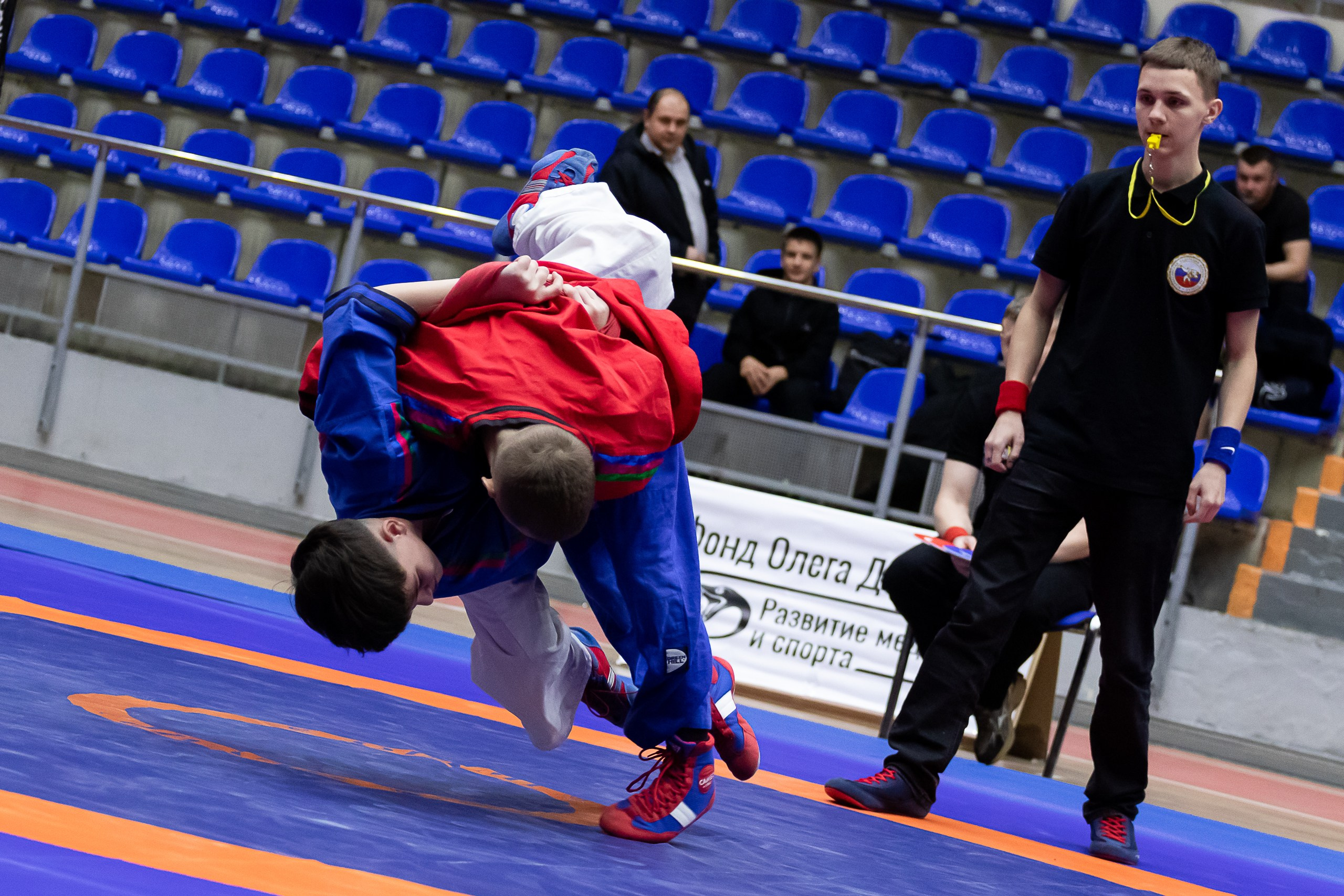 Борьба на поясах. Фотограф из Краснодара Андрей Тукан