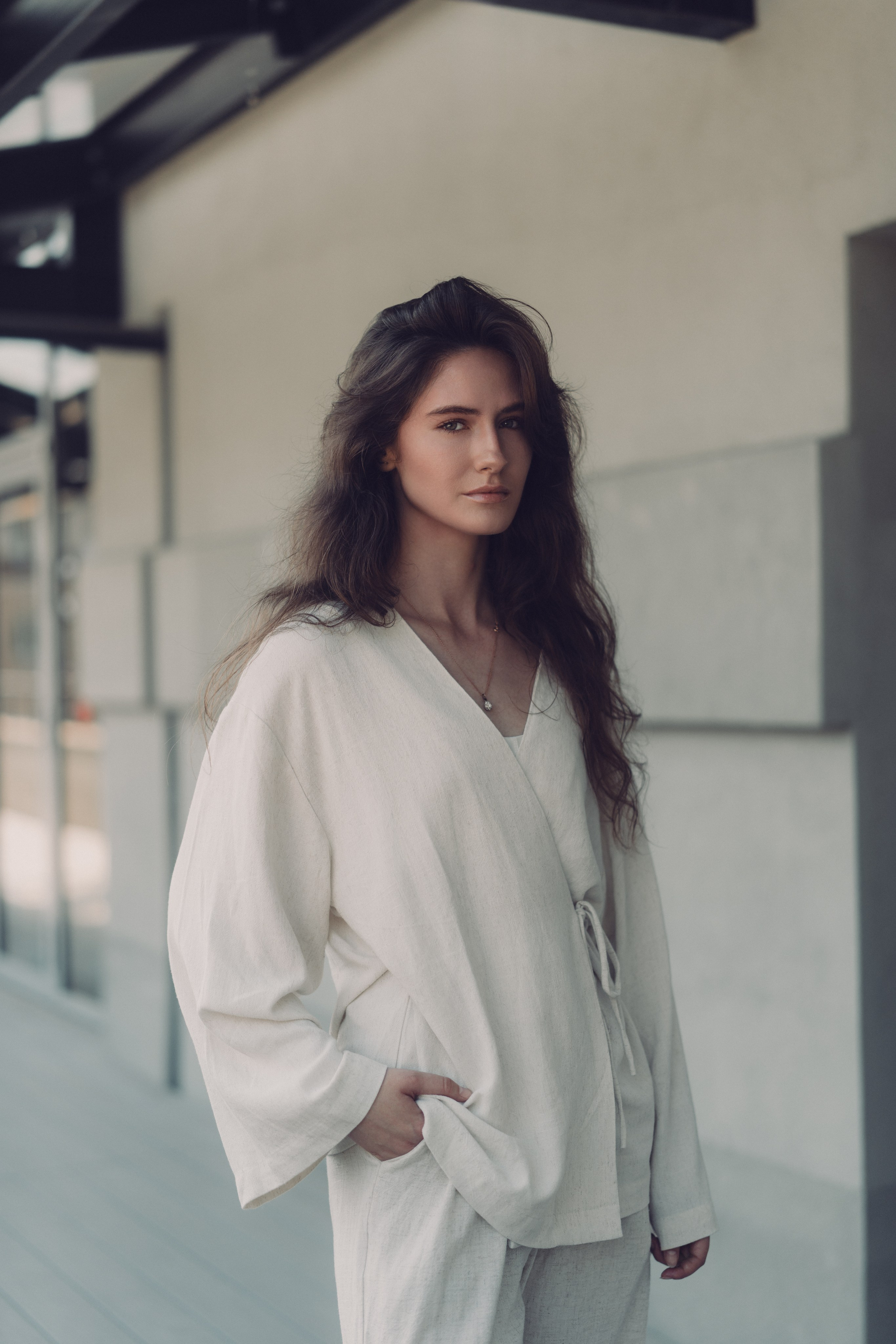 Прогулочная фотосессия с Настей около отеля Тасиго в Казани