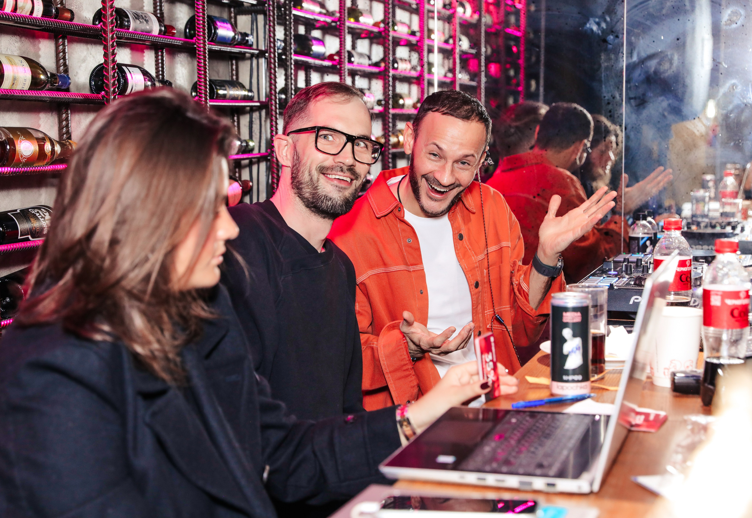 Дегустация от SimpleWine. Фотографии Media Direction Group