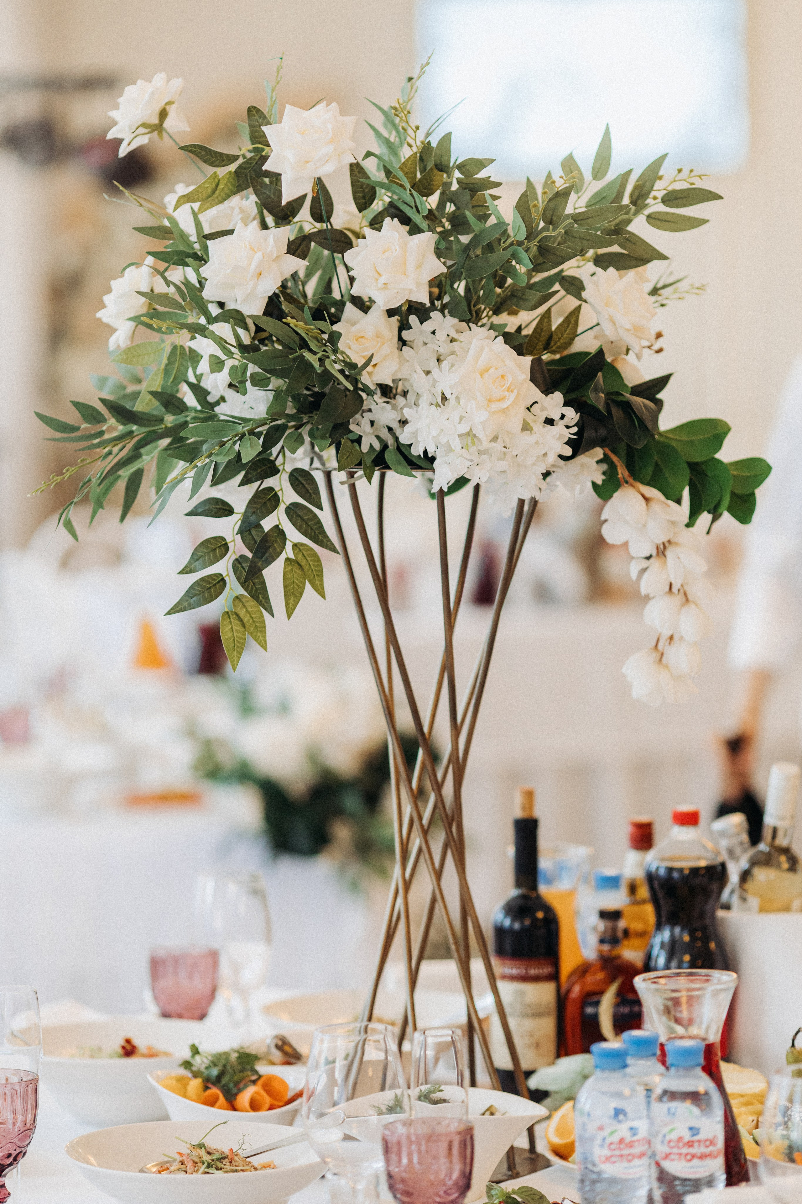 Vlad & Nadya (Saint-Petersburg, Russia). Destination wedding photographer Peter Letu