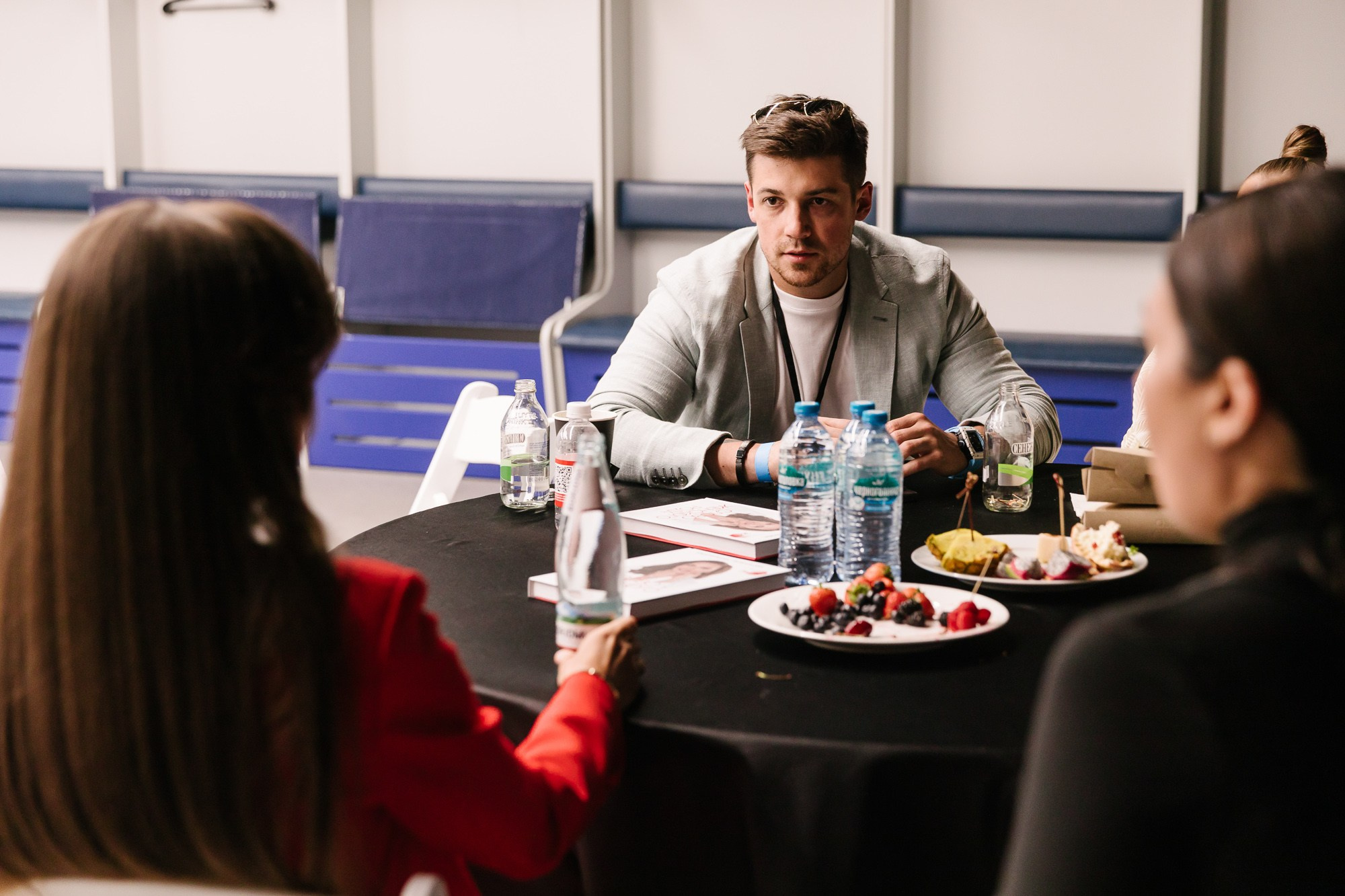 Womanconf, выступление Натальи Зубаревой. Фотограф-видеограф в Москве