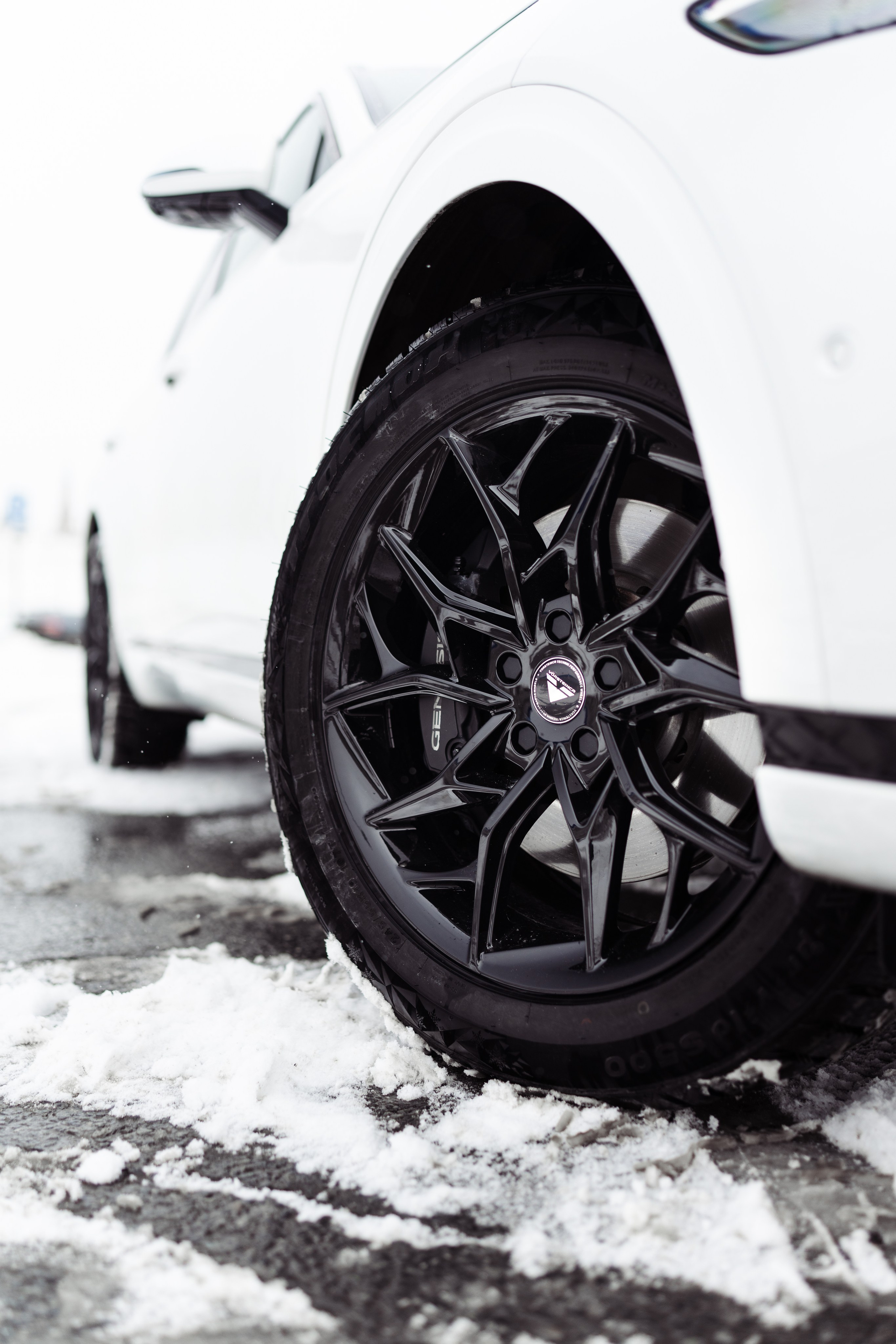 Genesis GV70 для rimzona. Фотограф в СПБ Алмаз Камаев