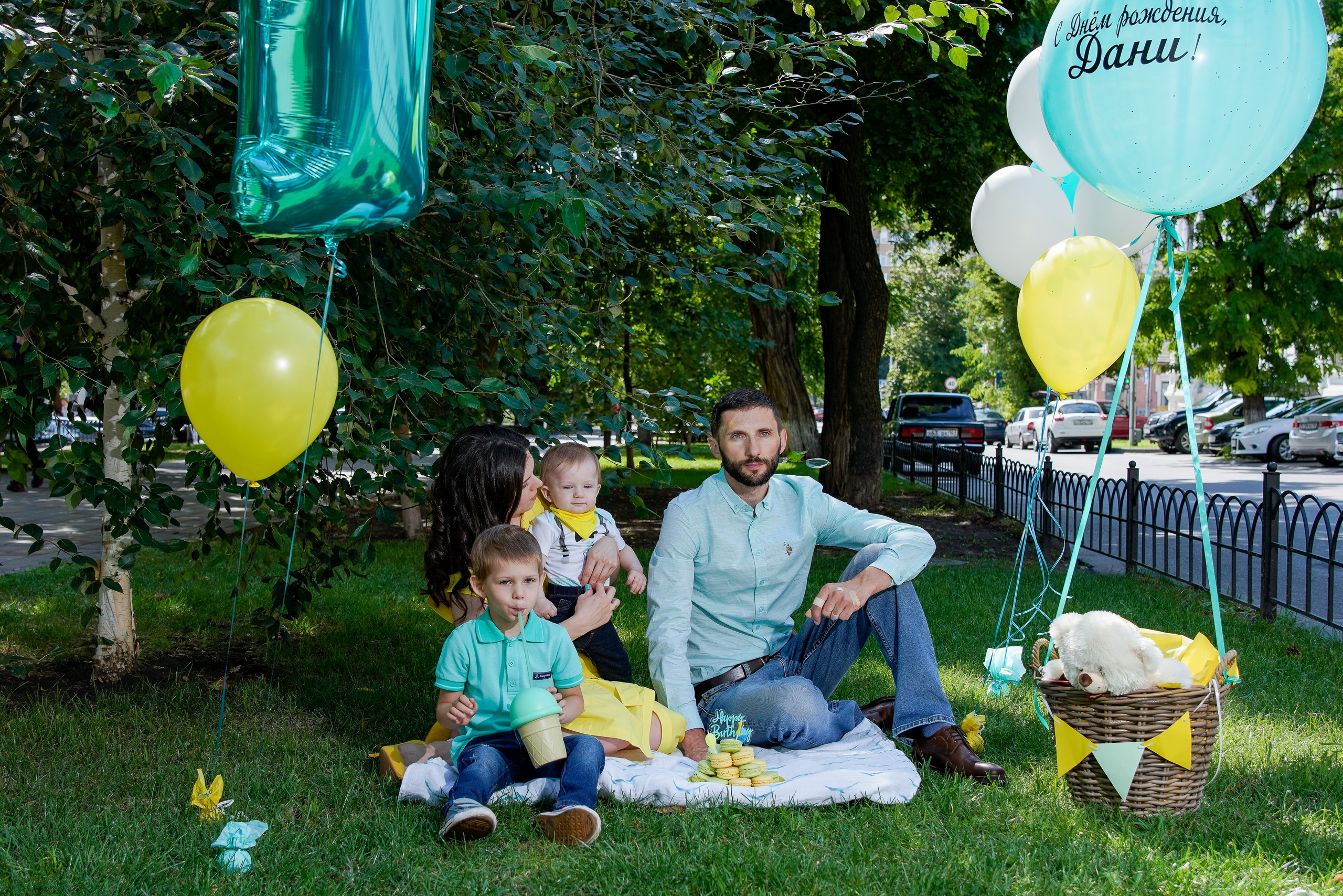 1 год)). Max Matvich and Victoria Basova are professionals in their field