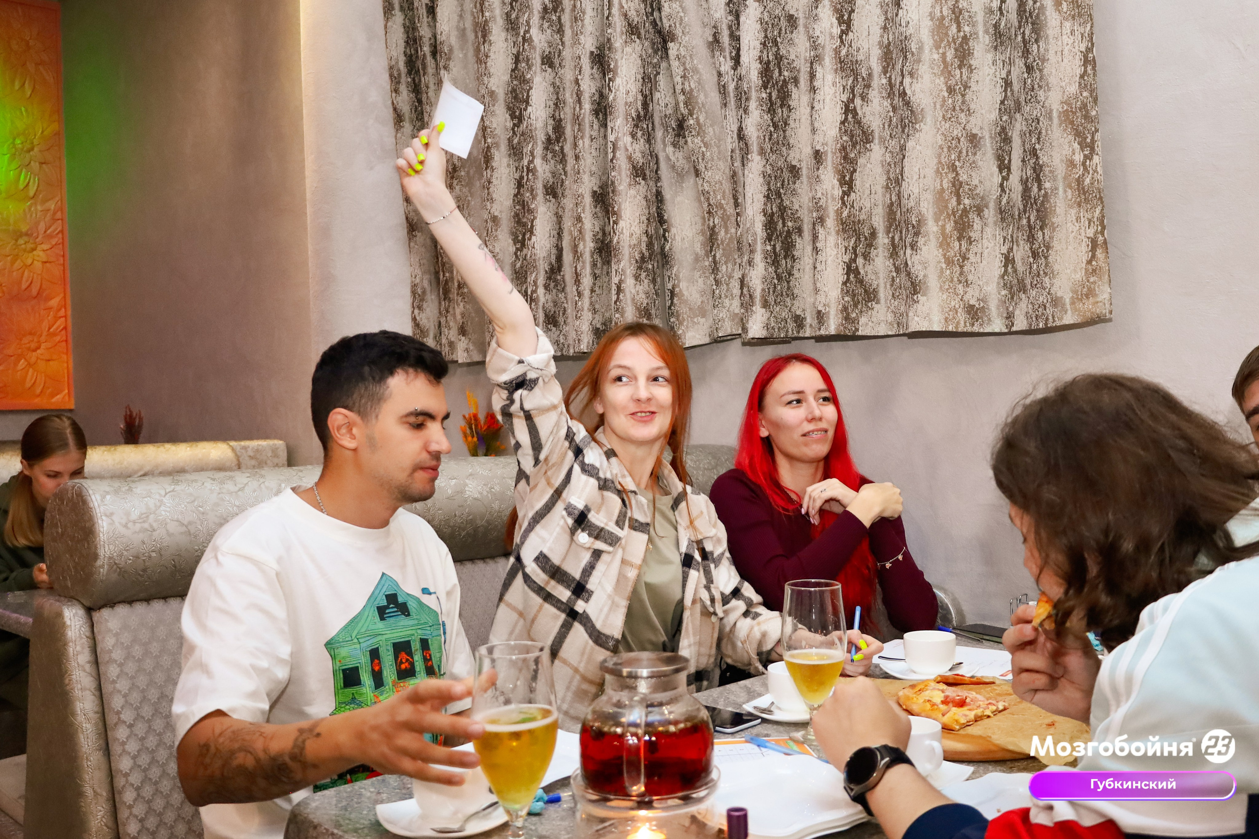 1 октября 2023. Фотограф в Губкинском | Александра Артамонова