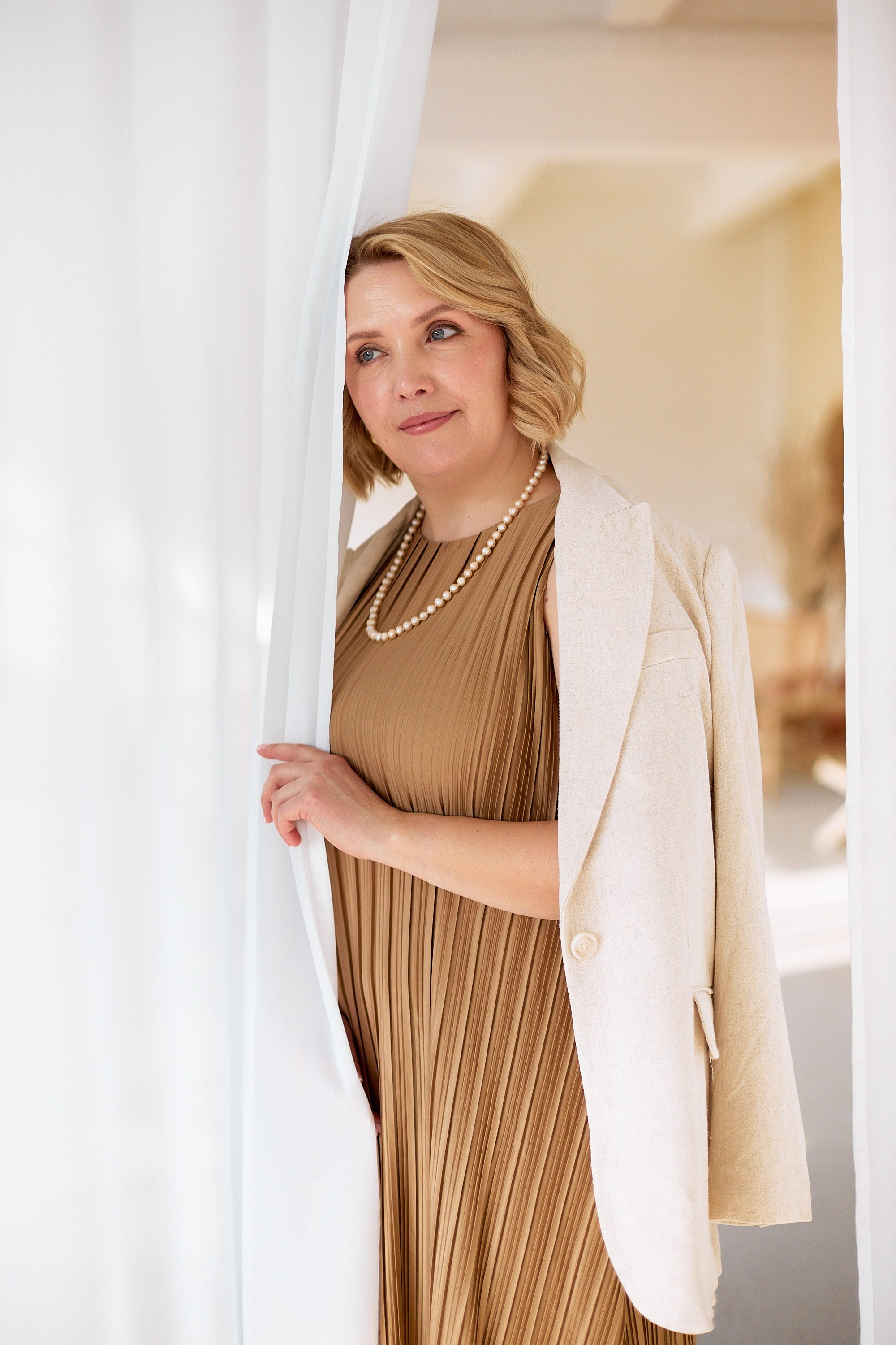 Женская контент съемка Екатеринбург. Фотограф Екатеринбург Анастасия Жерновская | Маркетплейсы и нейрофото