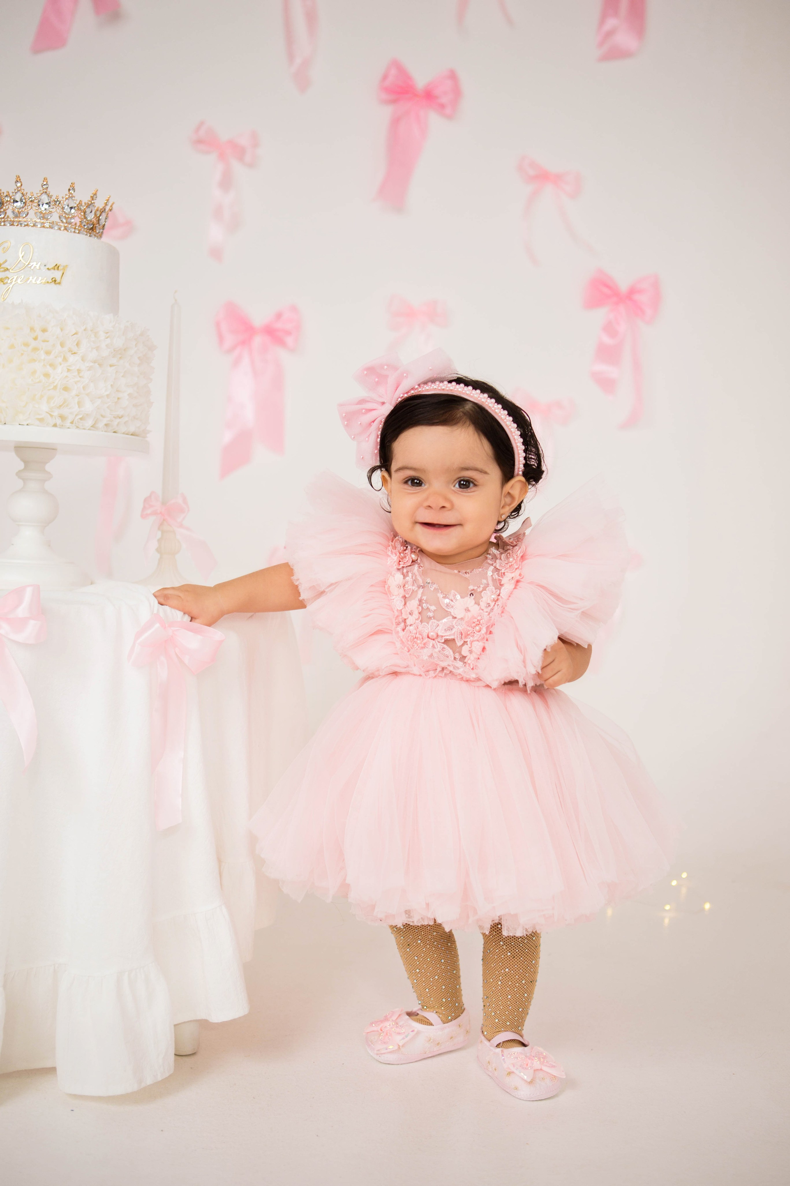 Аделия, 1 год. Фотостудия «Антураж». Свадебный семейный и детский фотограф в Краснодаре Карина Федоровская