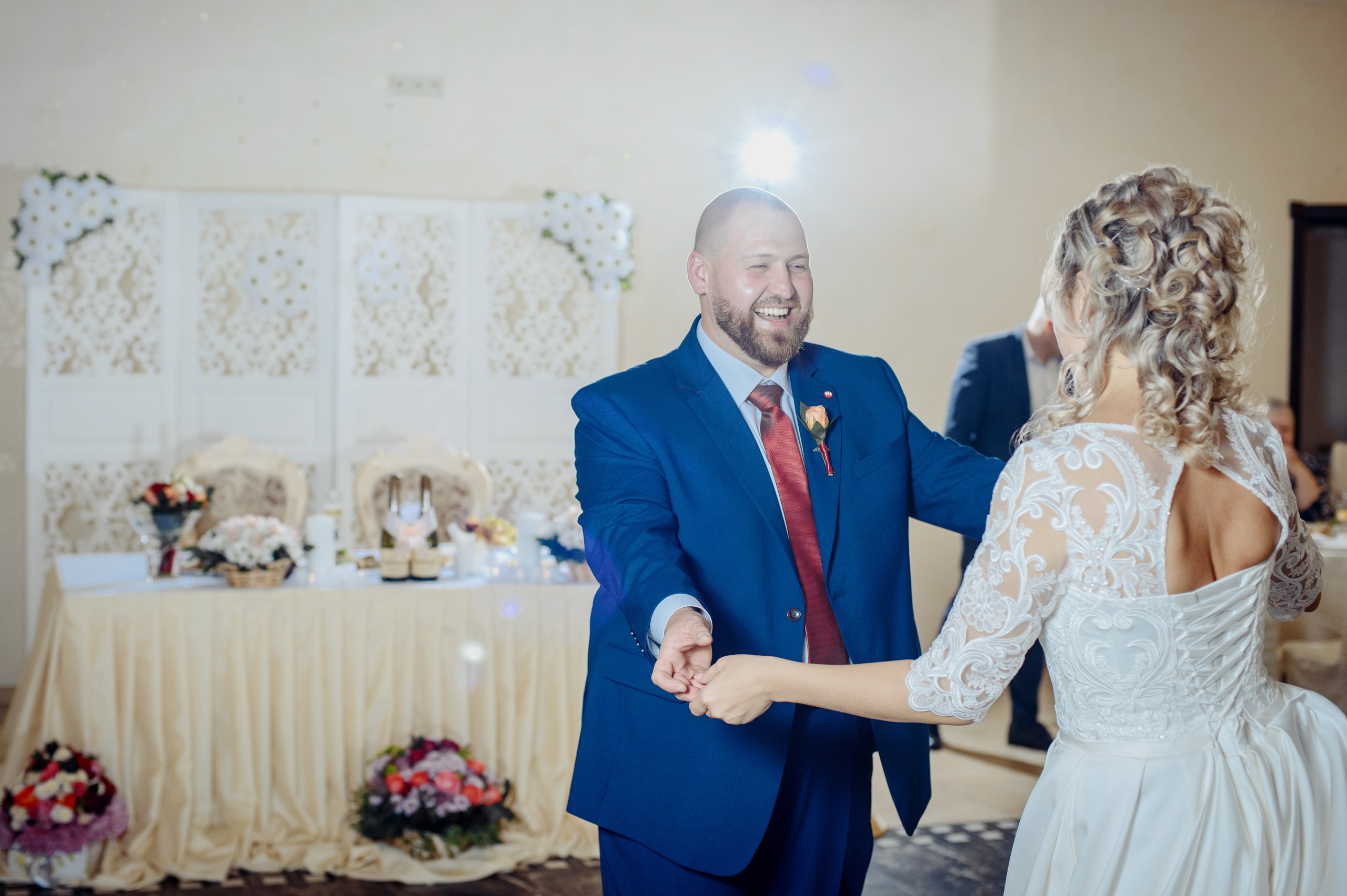 Юрий и Светлана. Королева Елена Свадебный и семейный фотограф в Туле