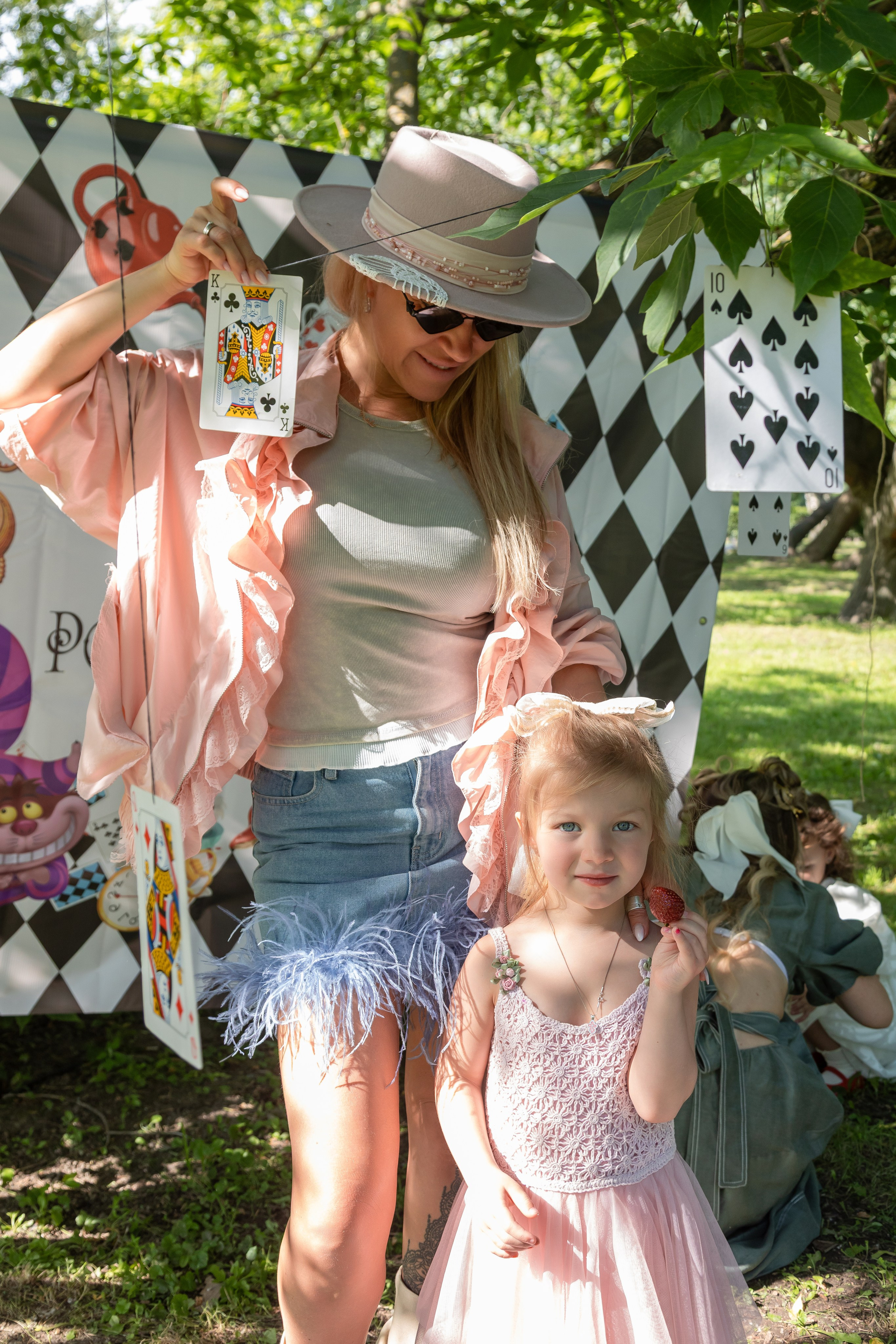 WONDERLAND. Главная