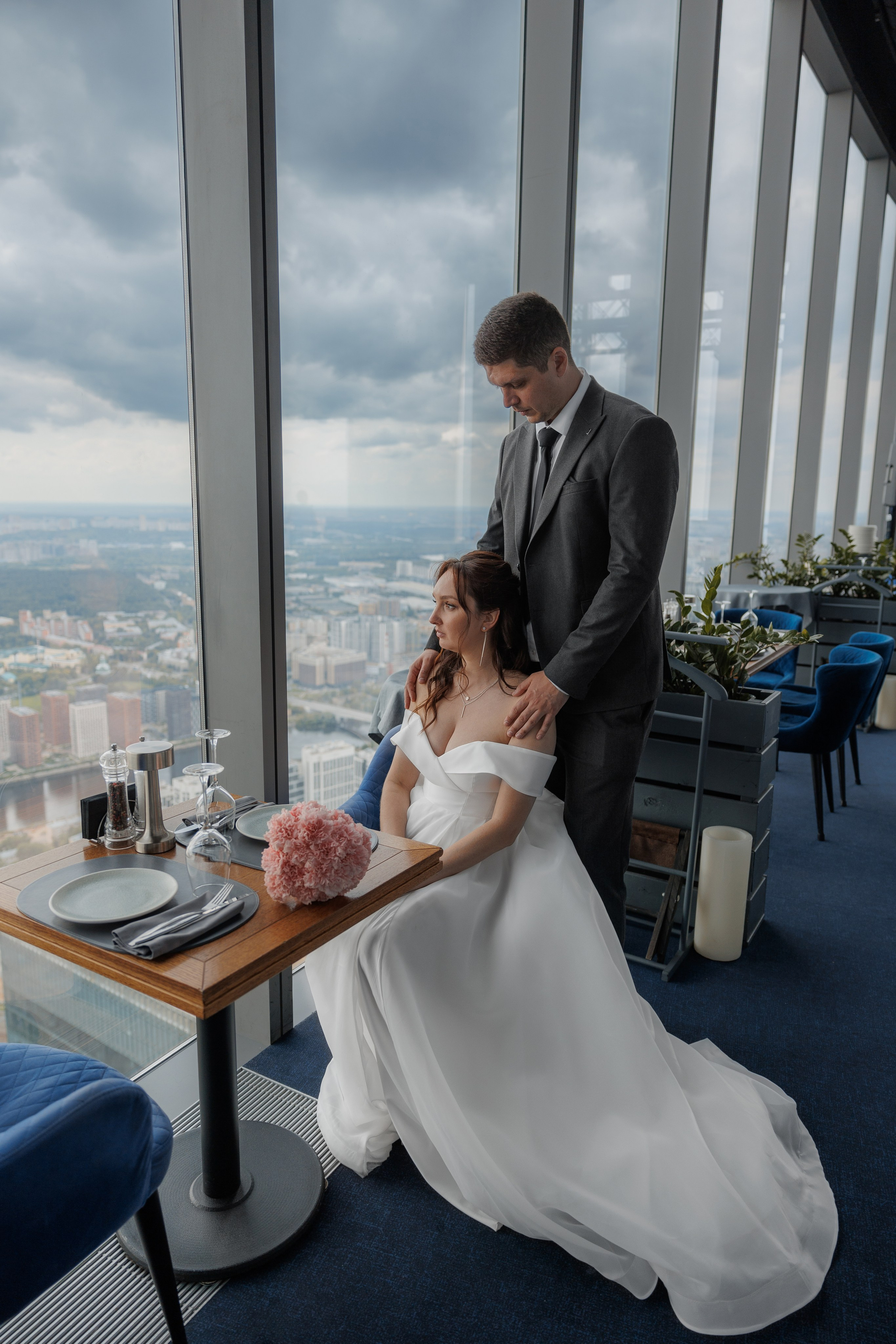 свадебный фотограф москва свадебная съемка молодожены торжество детали портреты групповые снимки