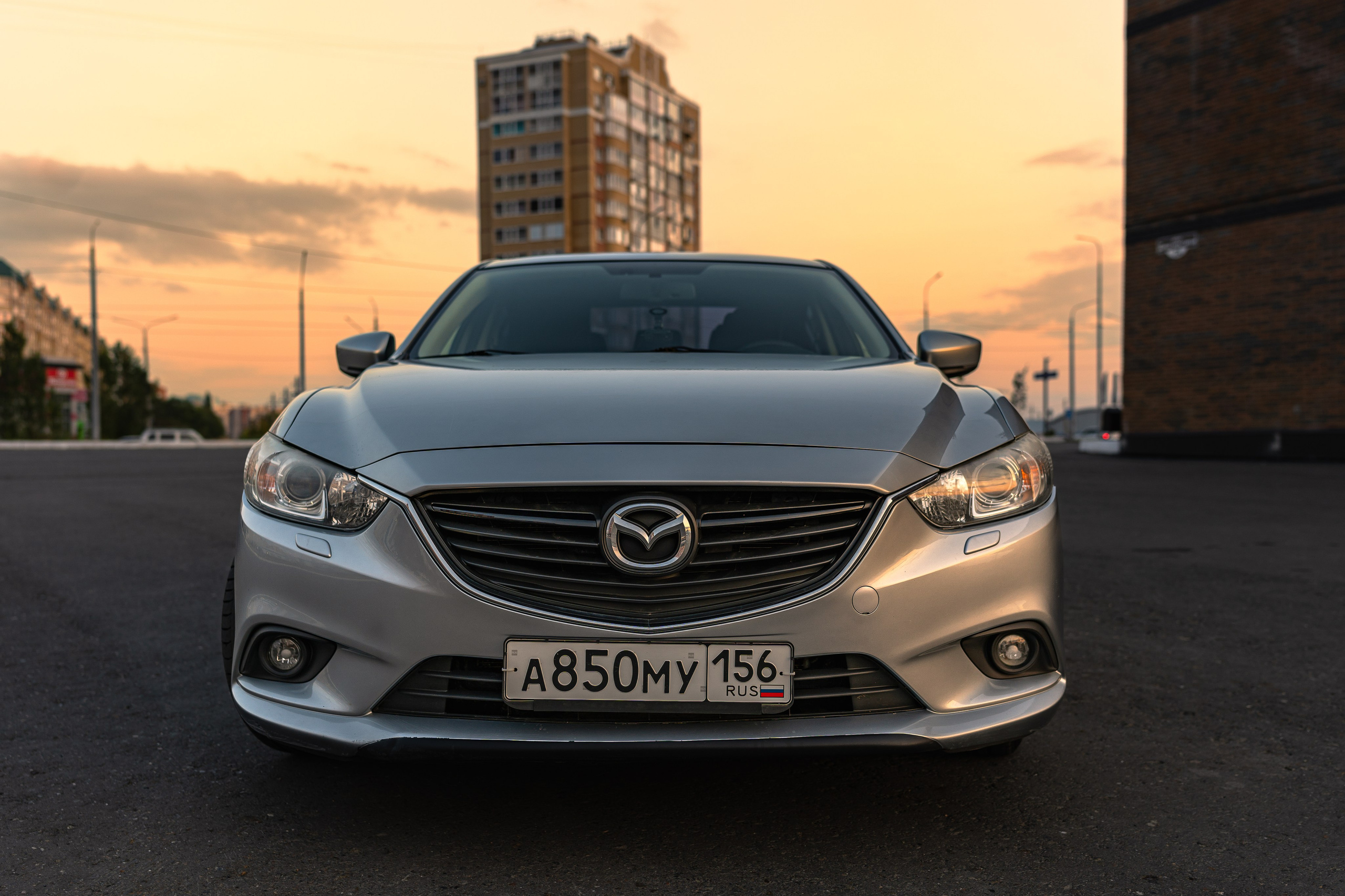 На продажу MAZDA 6. Автомобильный фотограф в Санкт Петербурге. Евгений Коновалов