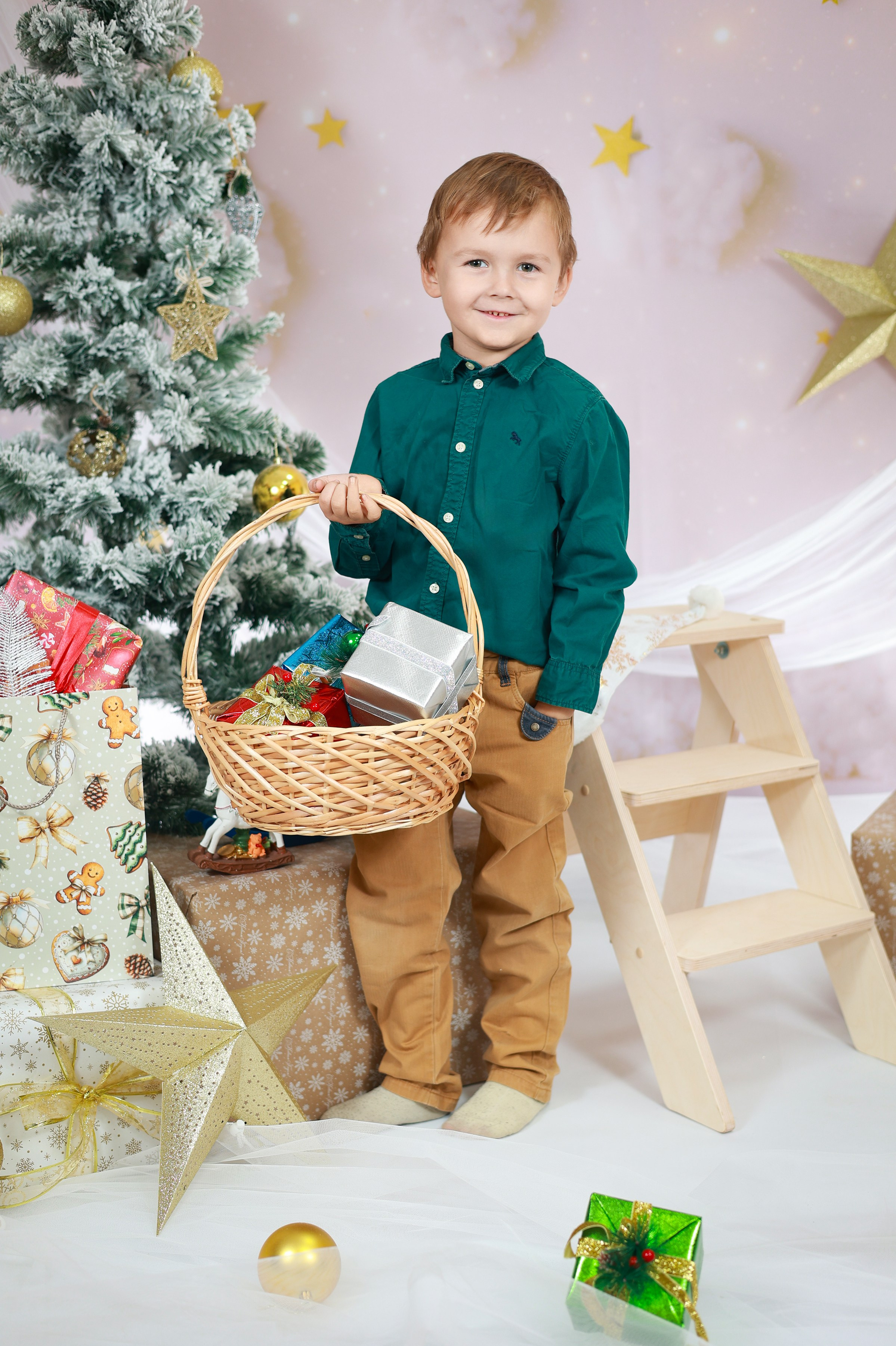 Новогодняя симфония. Выпускные альбомы в Иваново в детский сад и школу. Александр и Светлана Янкины