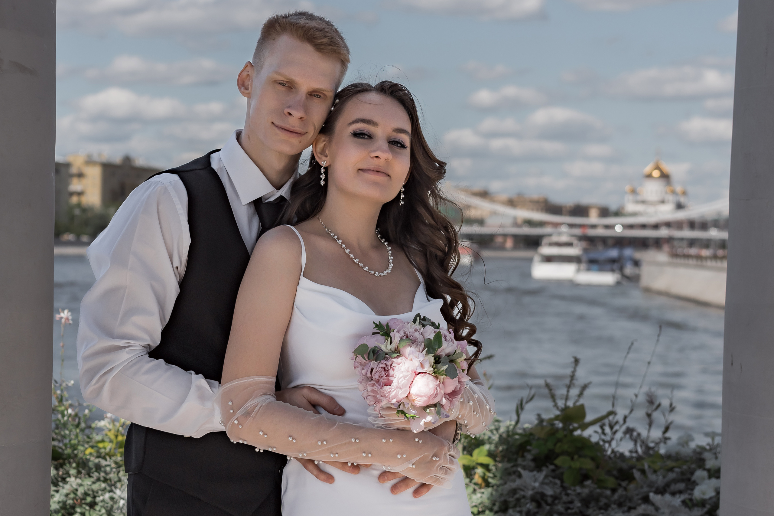 Свадебная прогулка в парке Горького. Портретный фотограф Олеся Владимирова в Москве