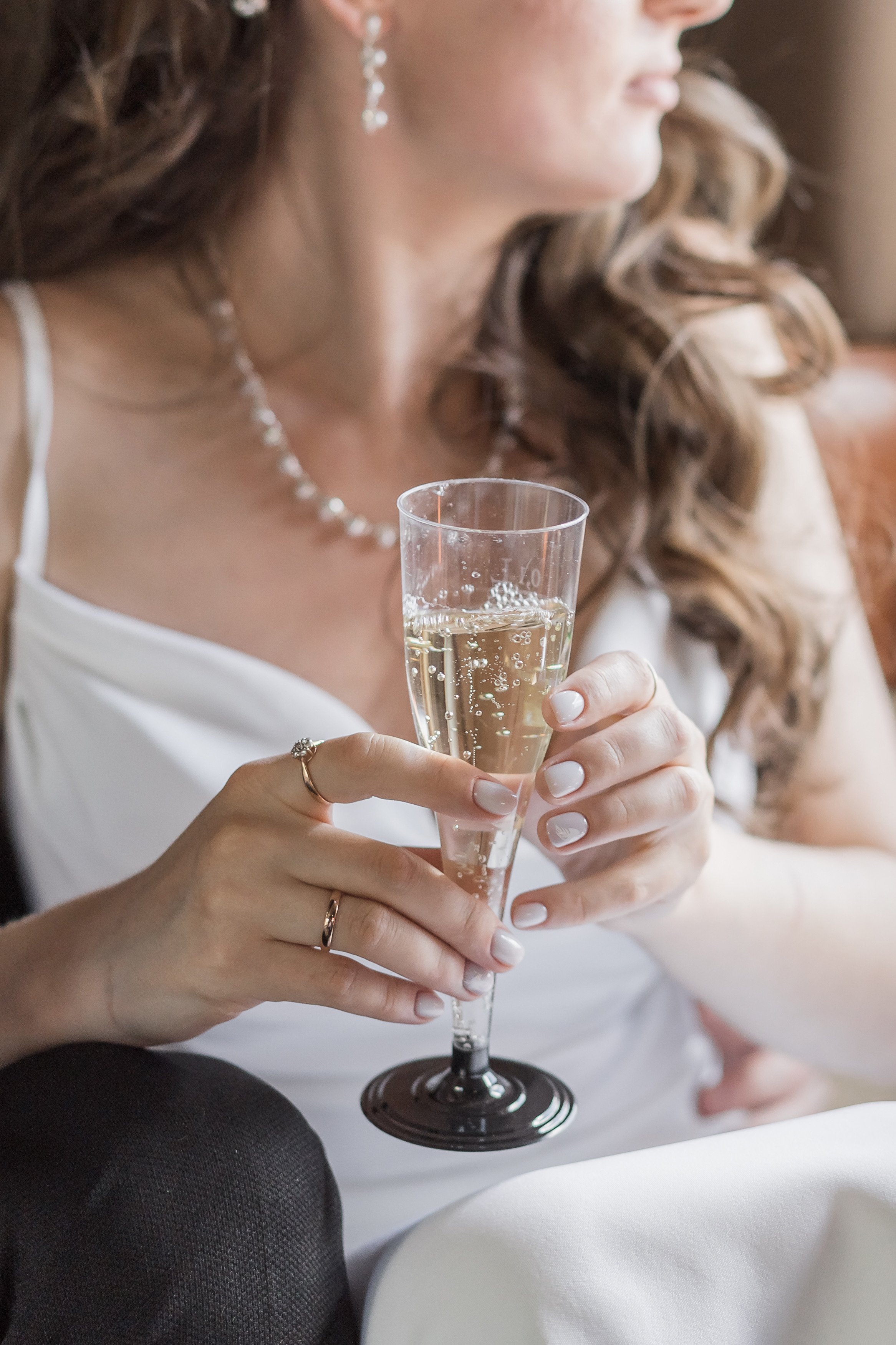 Свадебная прогулка в парке Горького. Портретный фотограф Олеся Владимирова в Москве