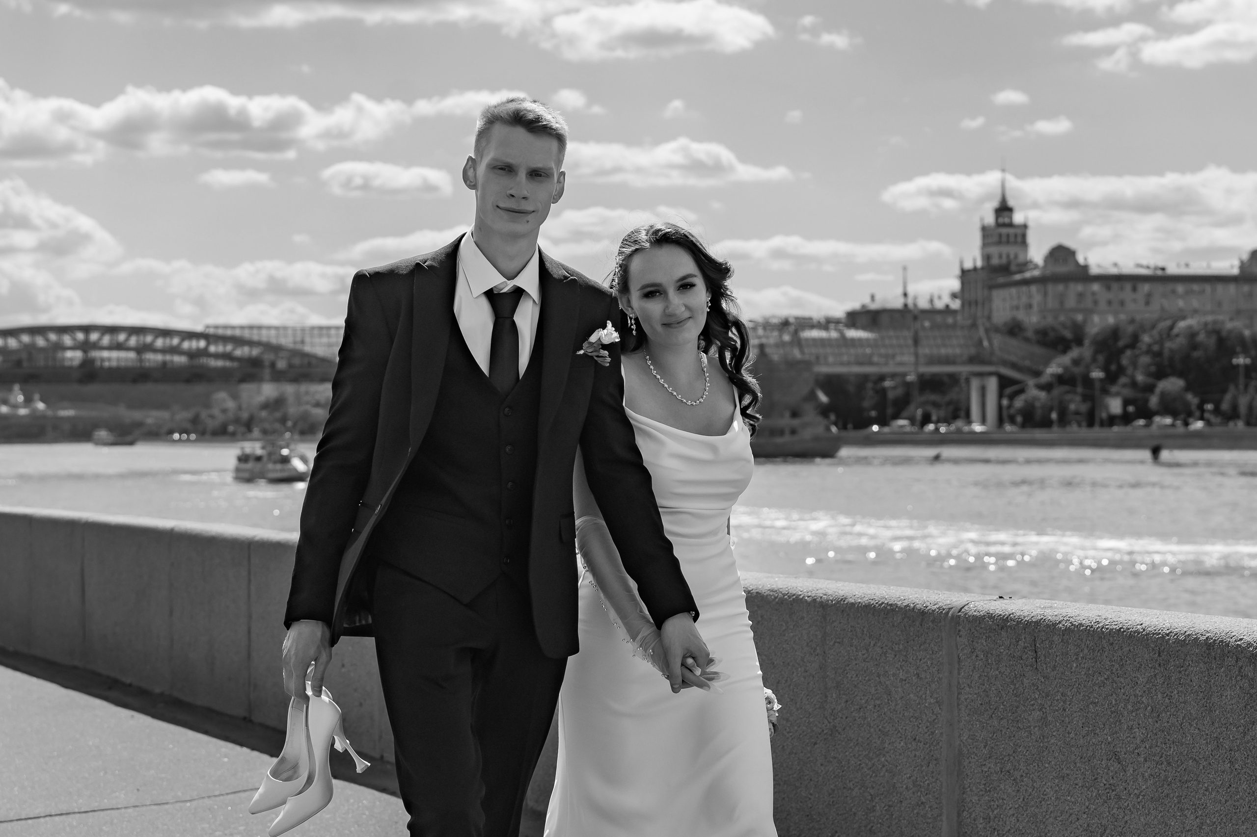 Свадебная прогулка в парке Горького. Портретный фотограф Олеся Владимирова в Москве