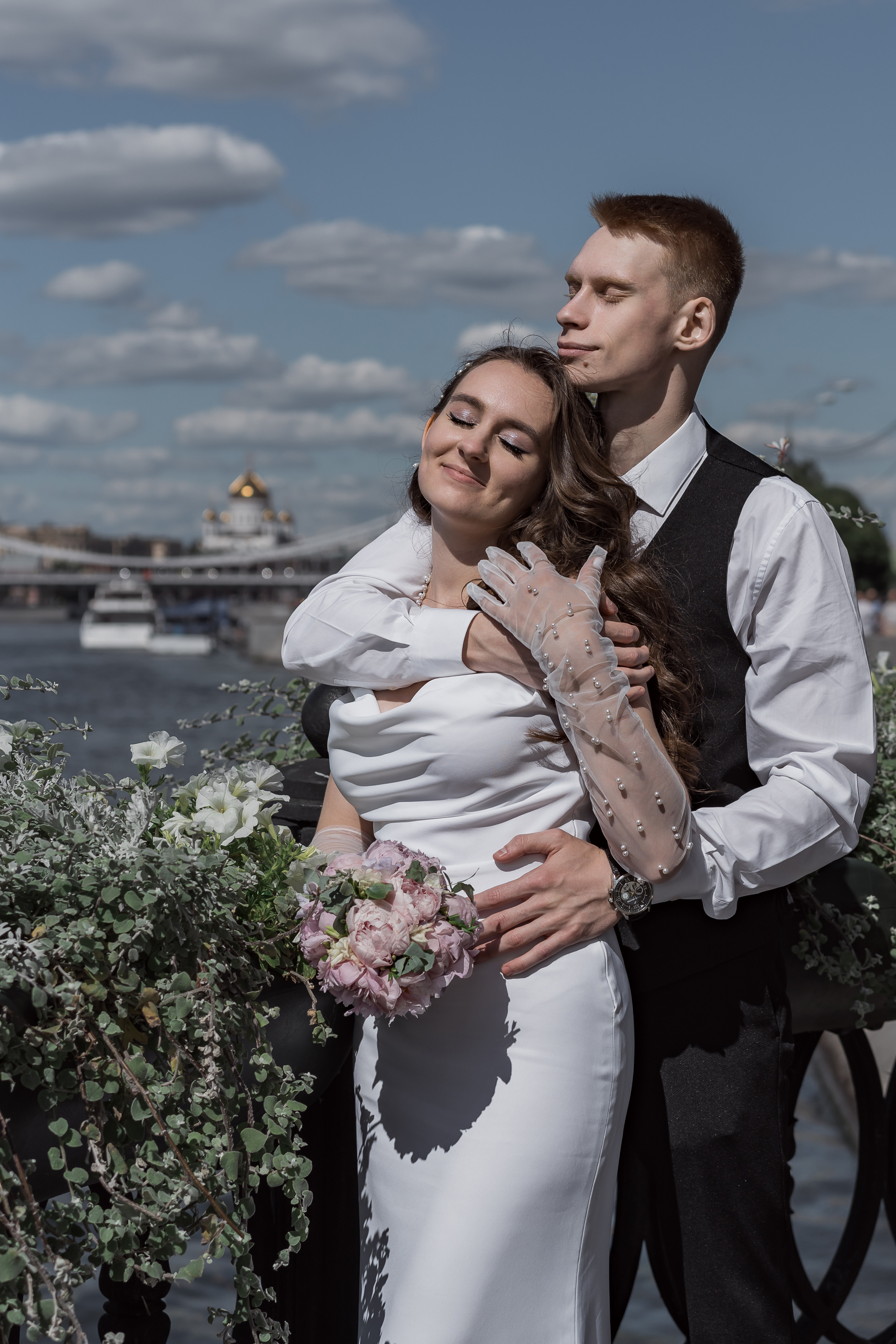 Свадебная прогулка в парке Горького. Портретный фотограф Олеся Владимирова в Москве