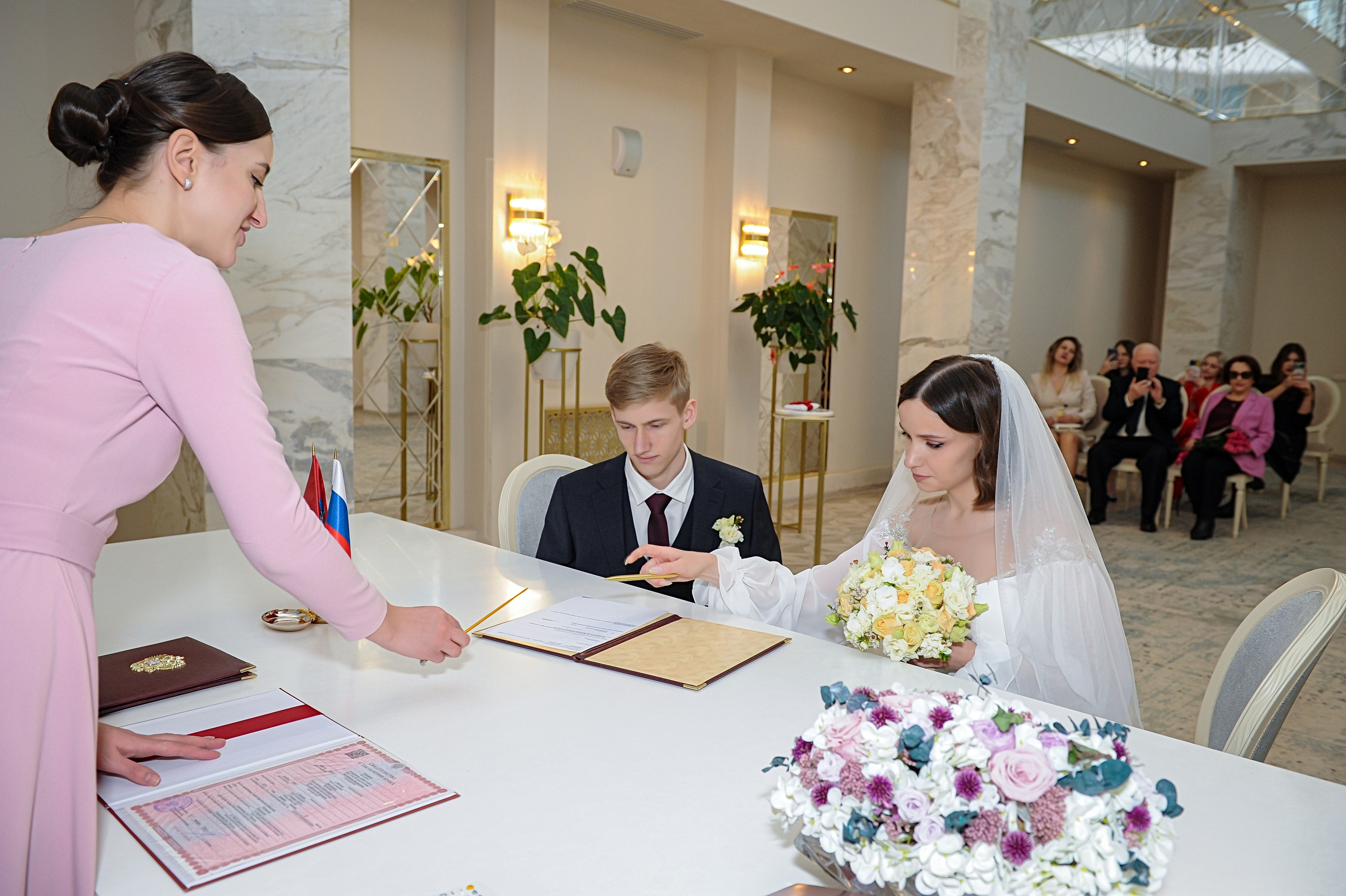 Дворец бракосочетания № 4. Фотограф, визажист. Москва