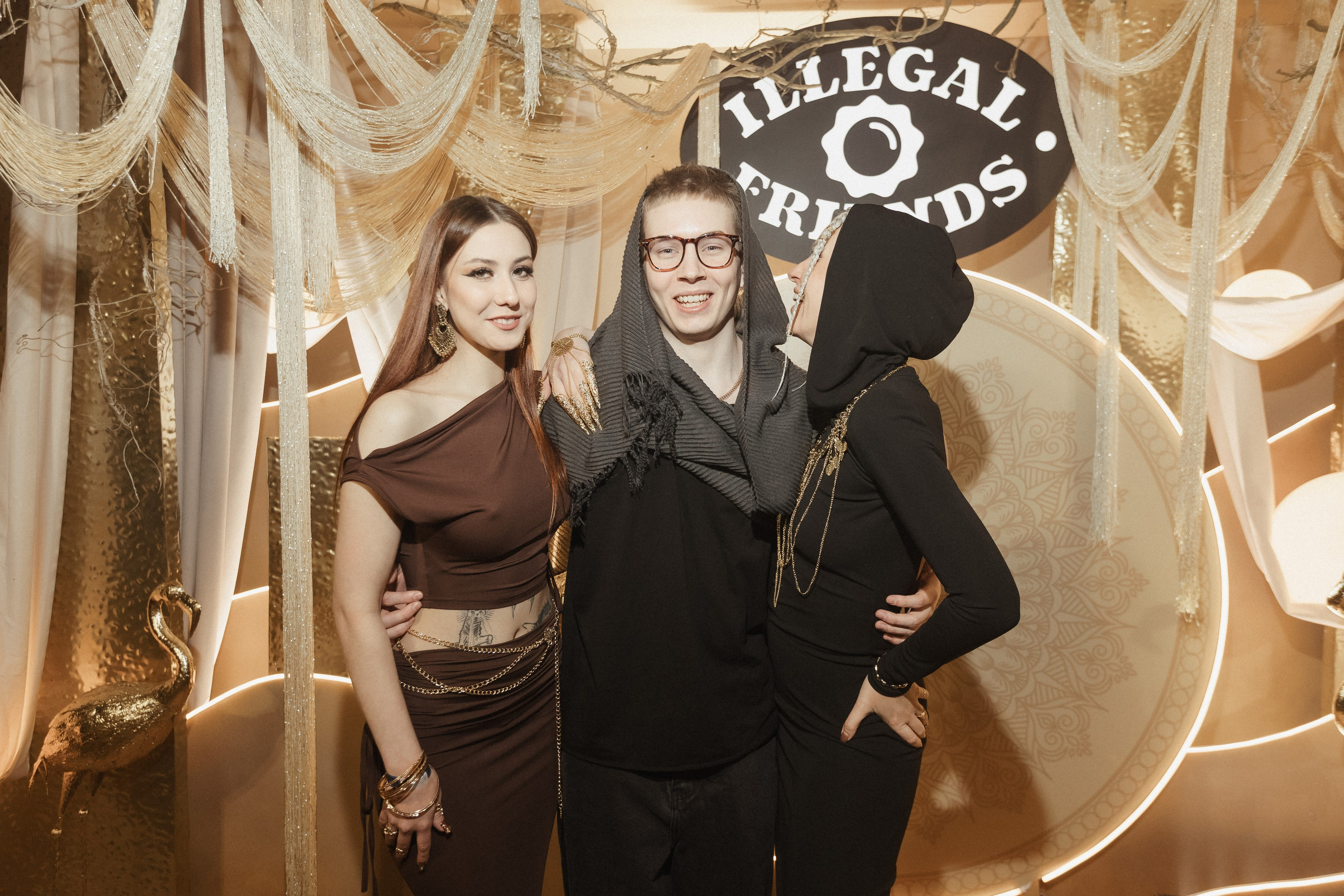 ILLEGAL FRIENDS — MIRAGE [PART II]. СВОИ. ФОТООТЧЕТЫ-СОБЫТИЯ-МЕСТА