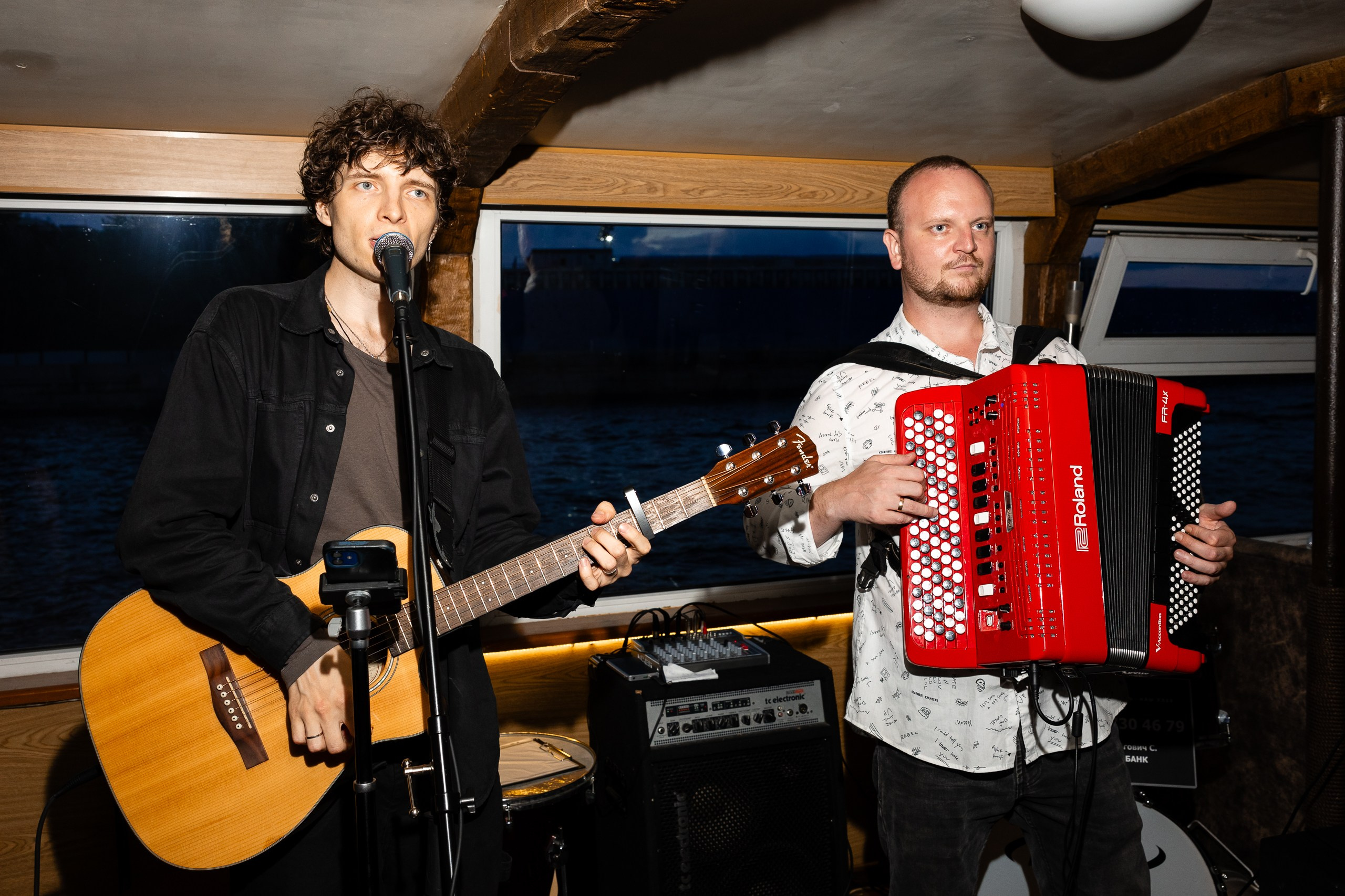 Экскурсия на двухпалубном теплоходе по Неве. Фотограф в Санкт-Петербурге — Сергей Петров