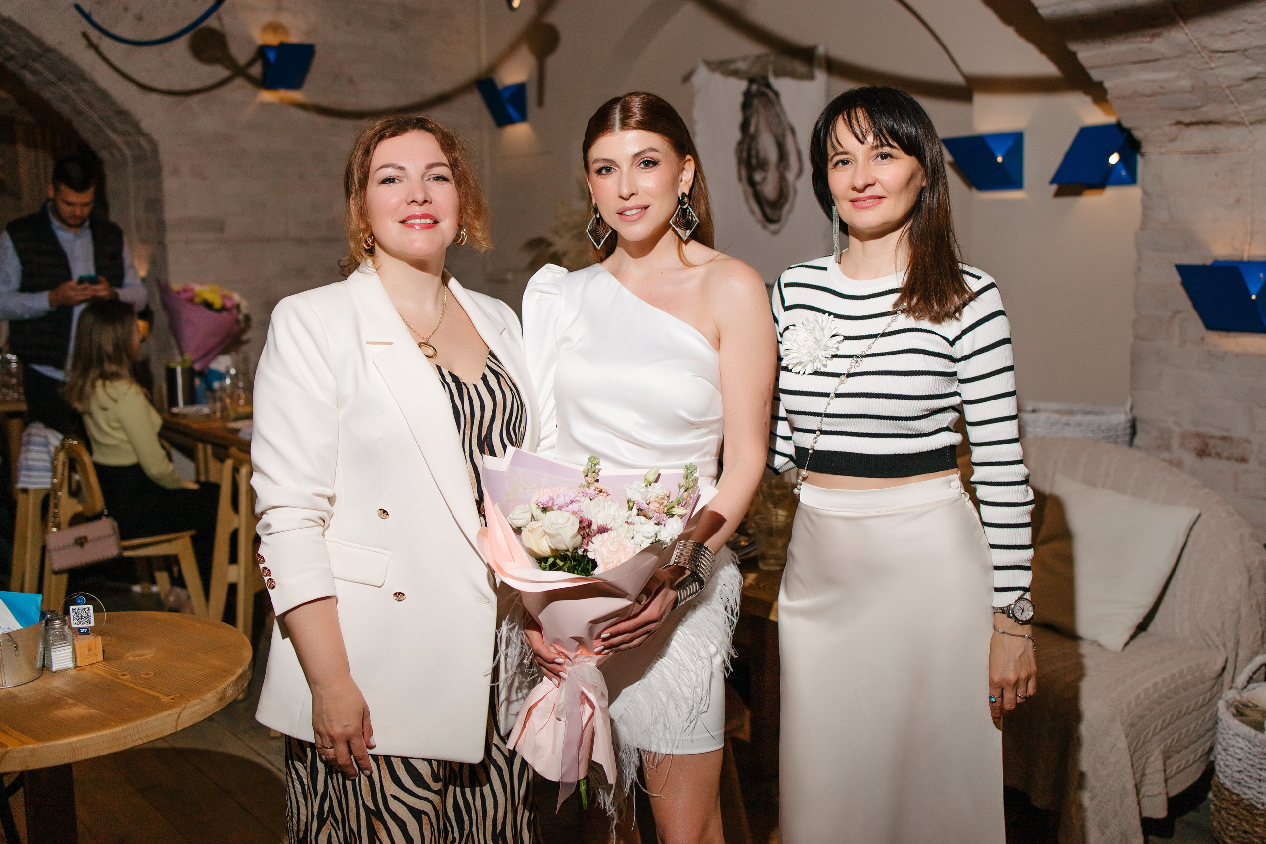 День рождения. Ресторан Каспийка. Свадебный фотограф Москва Воронеж Ленкова Ксения