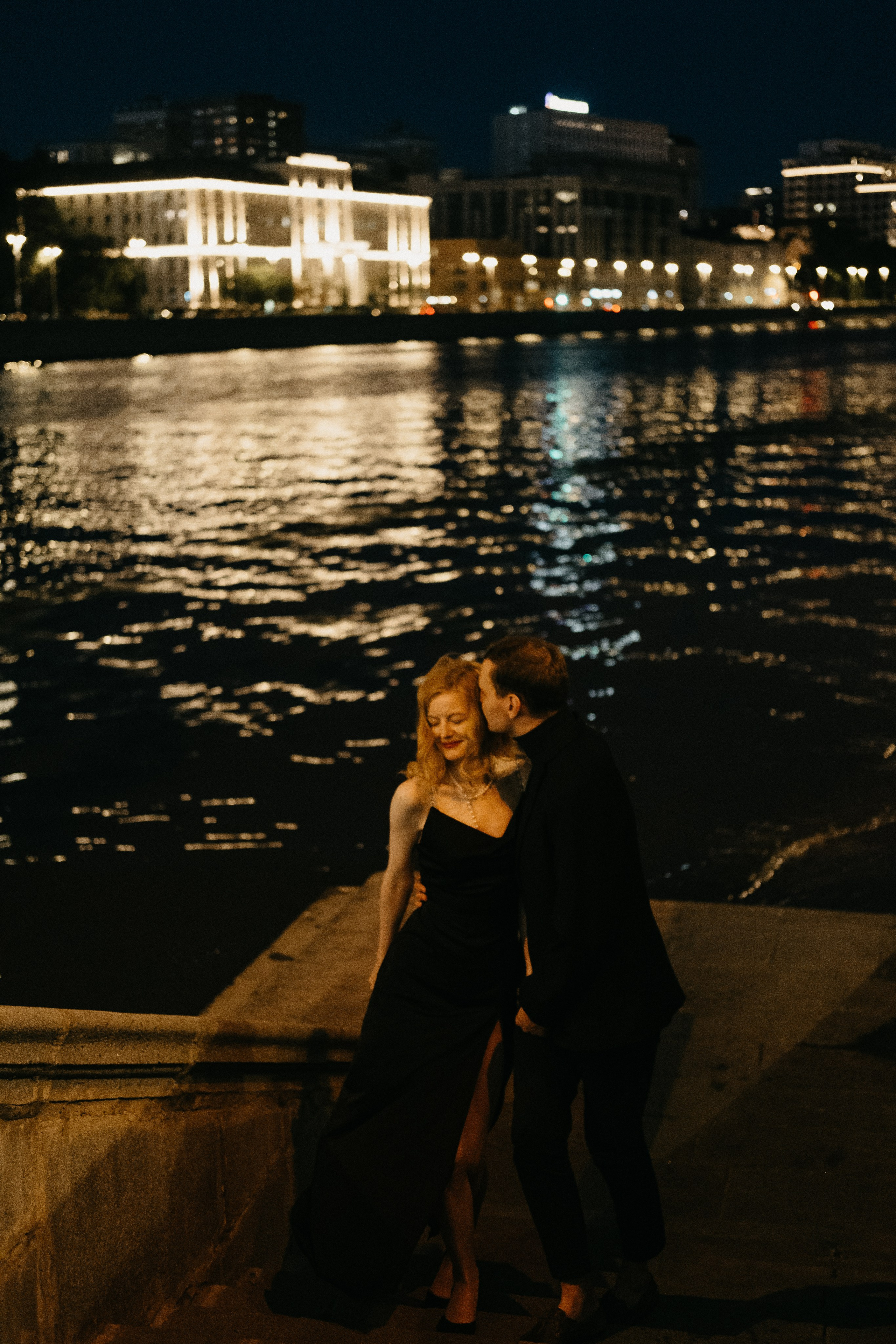 По ночному городу. Свадебный фотограф Александра Тюлякова