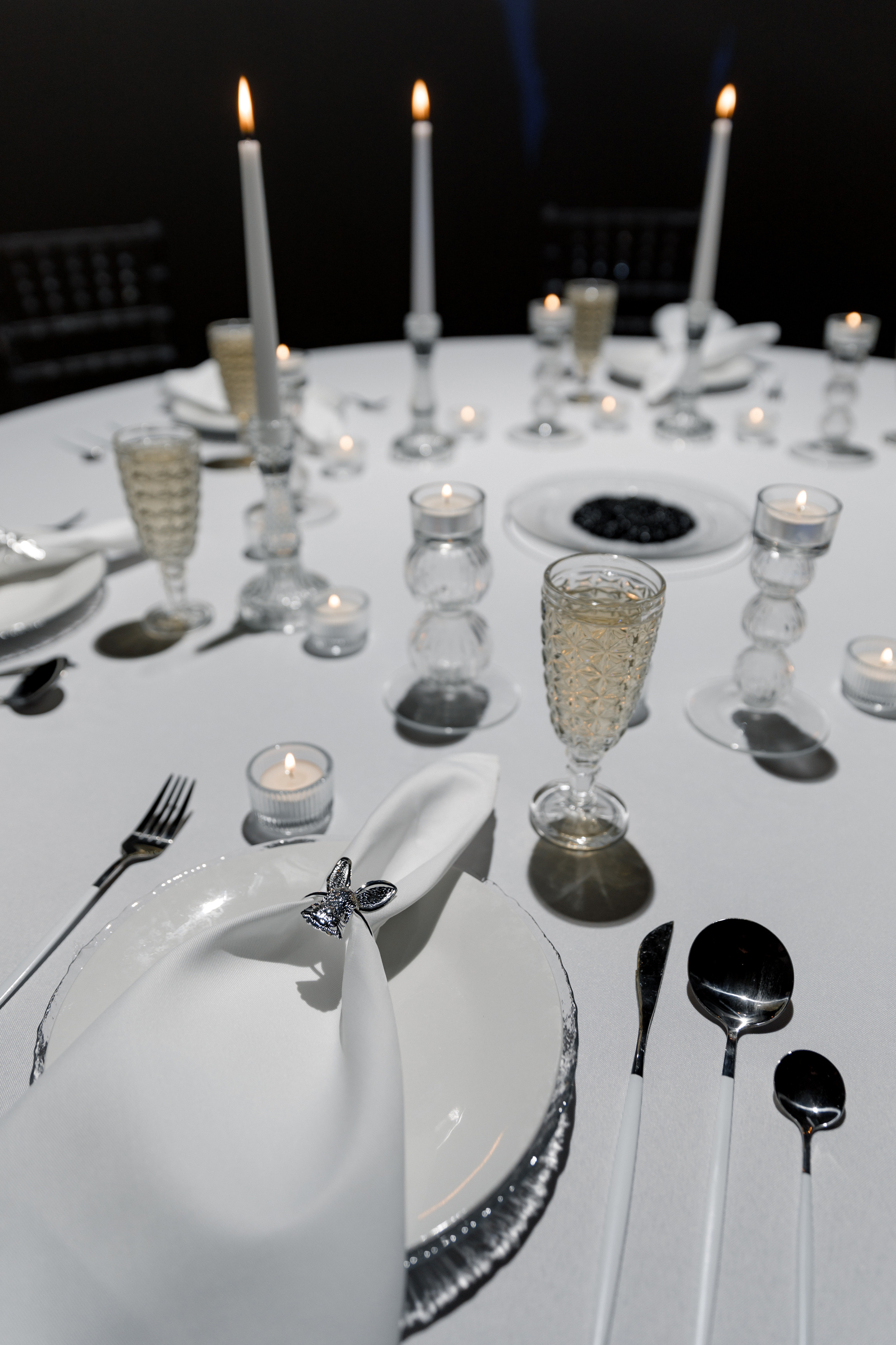 Любовь от Dior. Свадебный фотограф Москва Европа Мария Коренчук