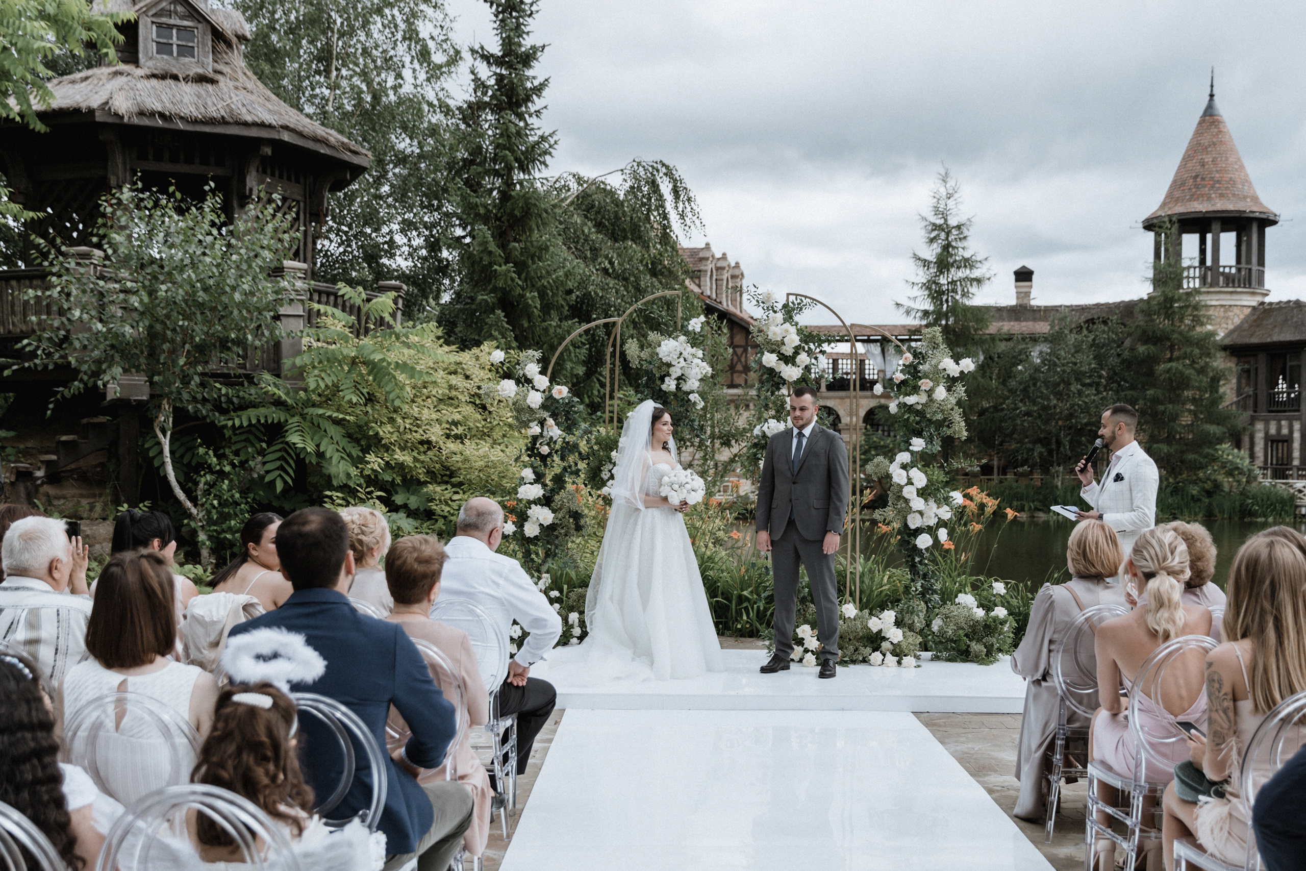 Max & Seda. Destination wedding photographer Mary Korenchuk
