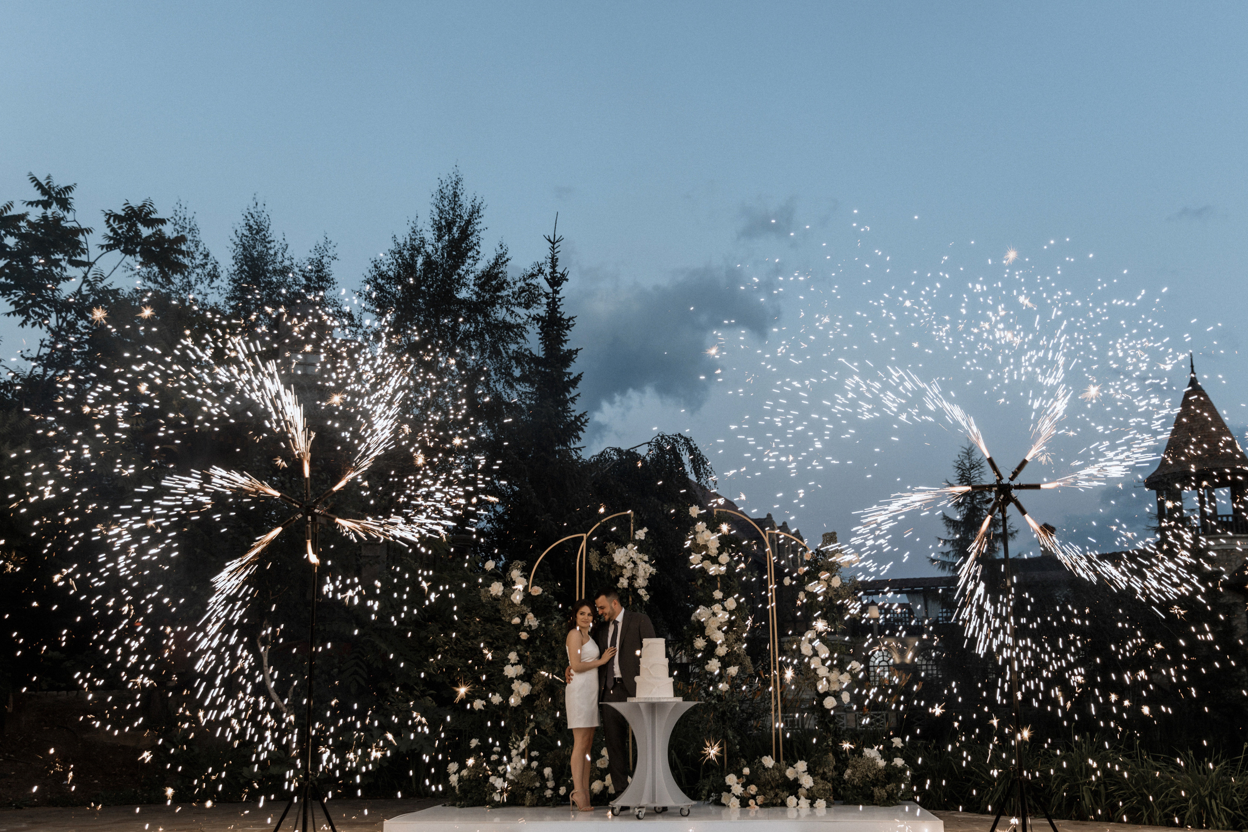 Max & Seda. Destination wedding photographer Mary Korenchuk