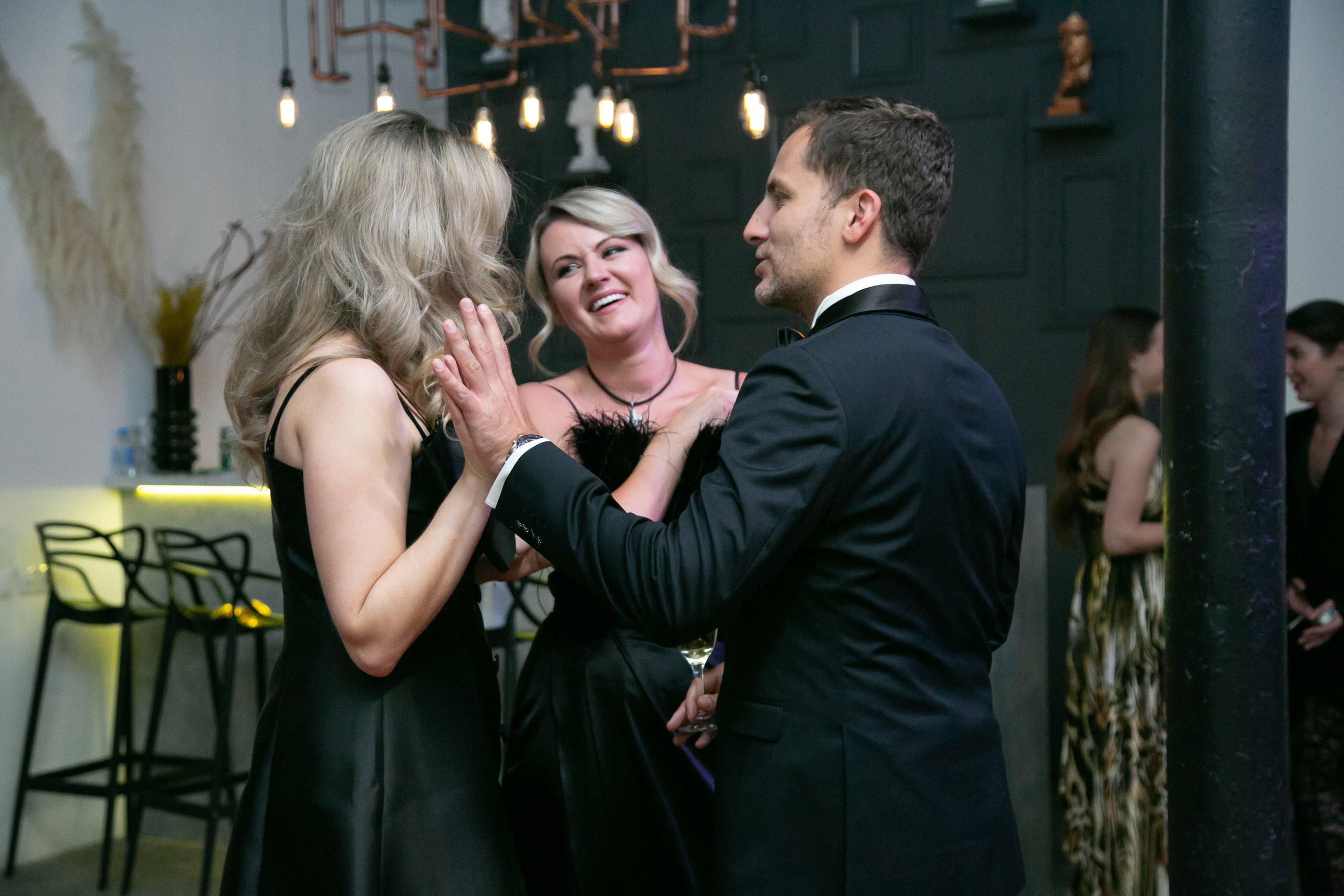 Дни рождения и юбилеи. Профессиональный фотограф Евгений Земцов в Москве. Контент съемка, репортаж мероприятий, бизнес портреты