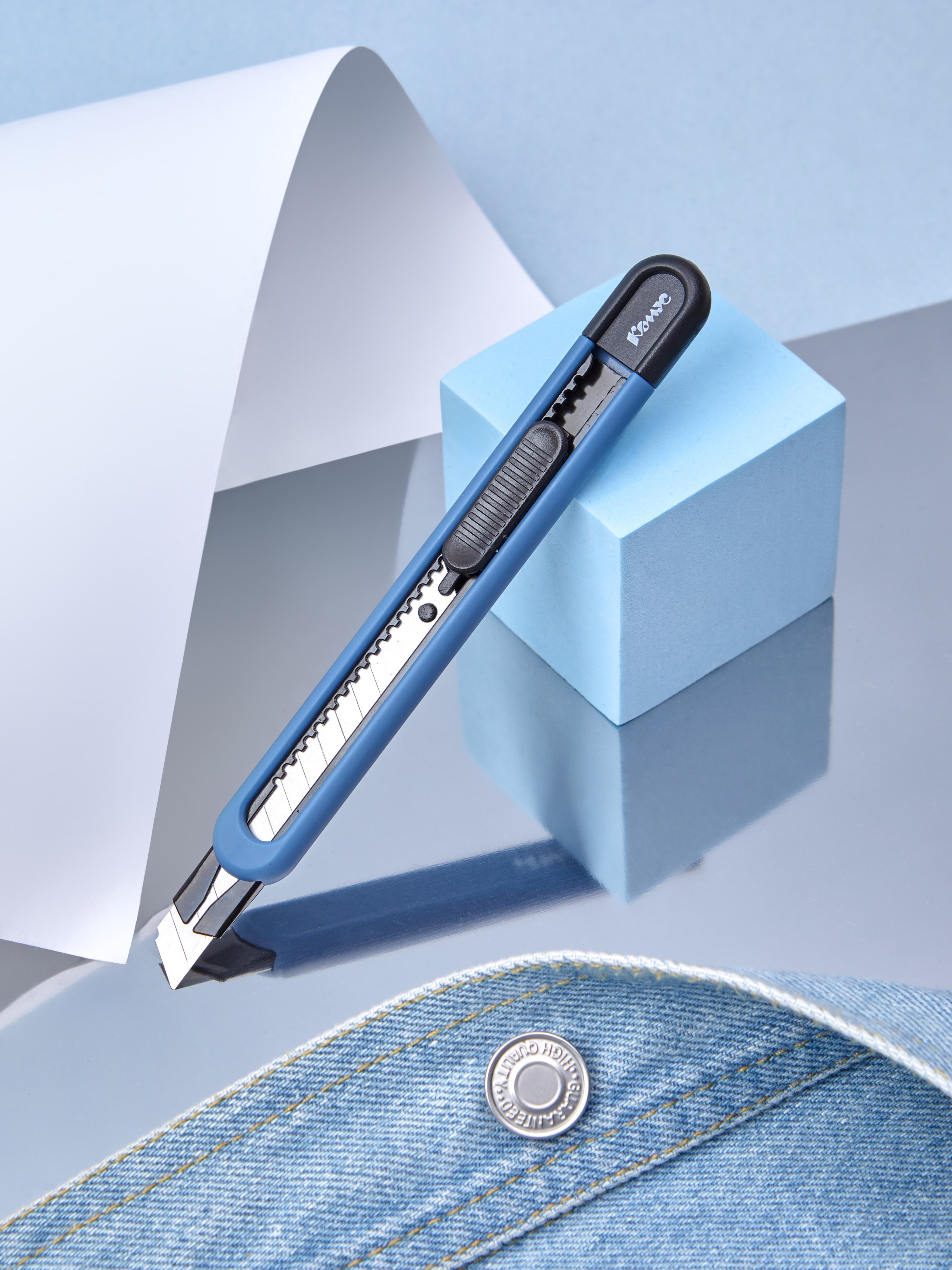 Komus. Aleksandra Egorova photo