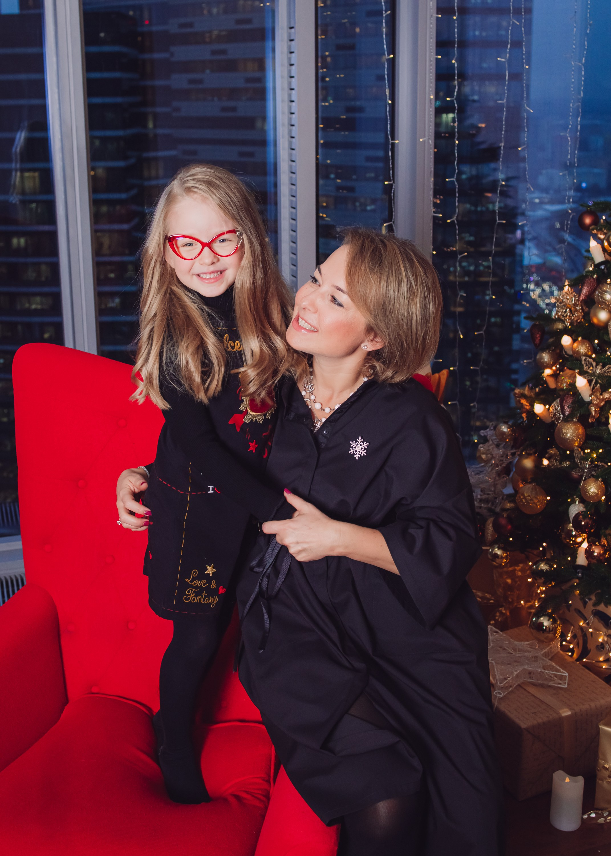 Новогодняя съемка в студии Алеси Марии. Агенство фотографов под любой запрос. Москва