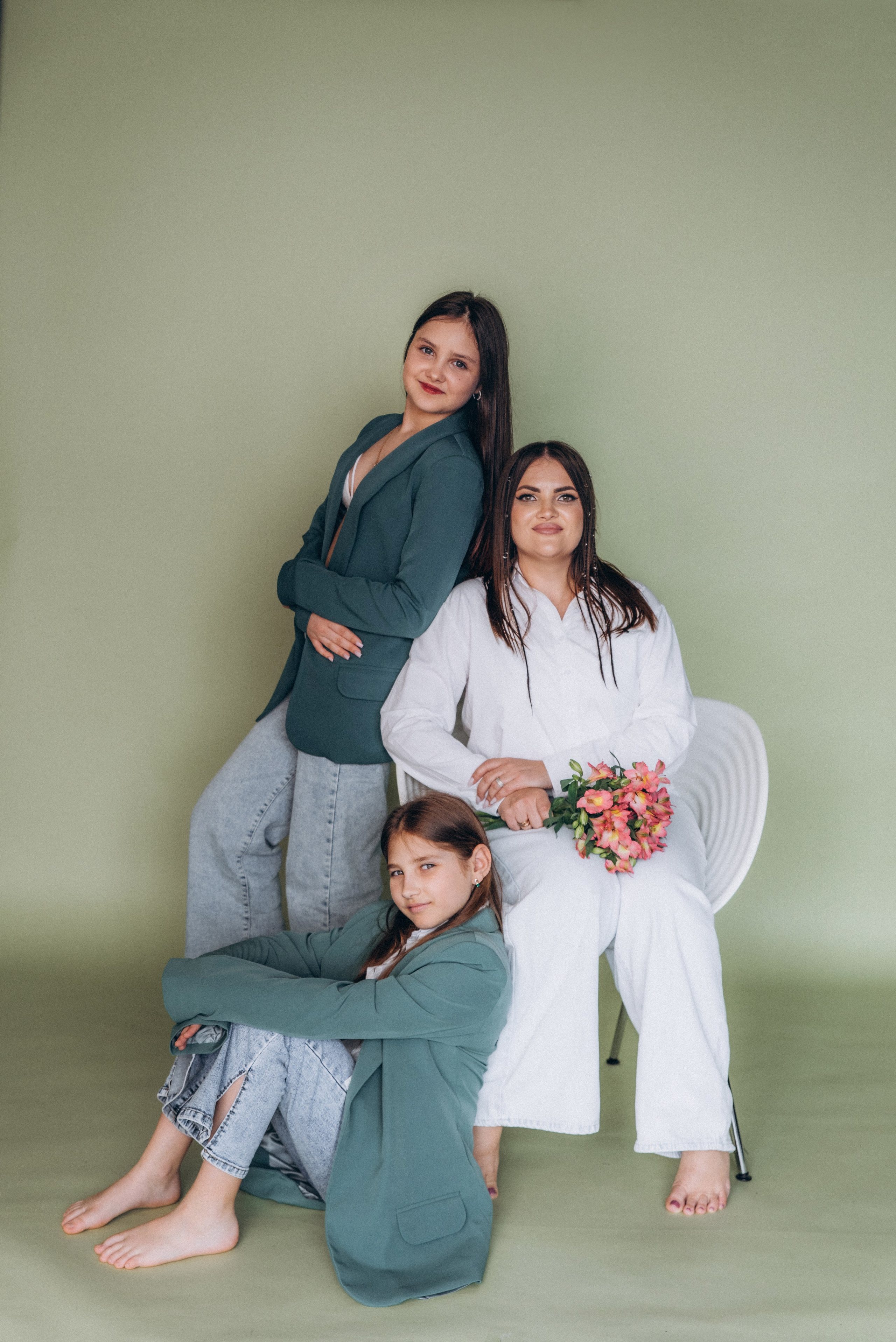 КАТЯ И ДОЧКИ. Ольга Козлова фотограф Волгоград olkiny-fotki.ru