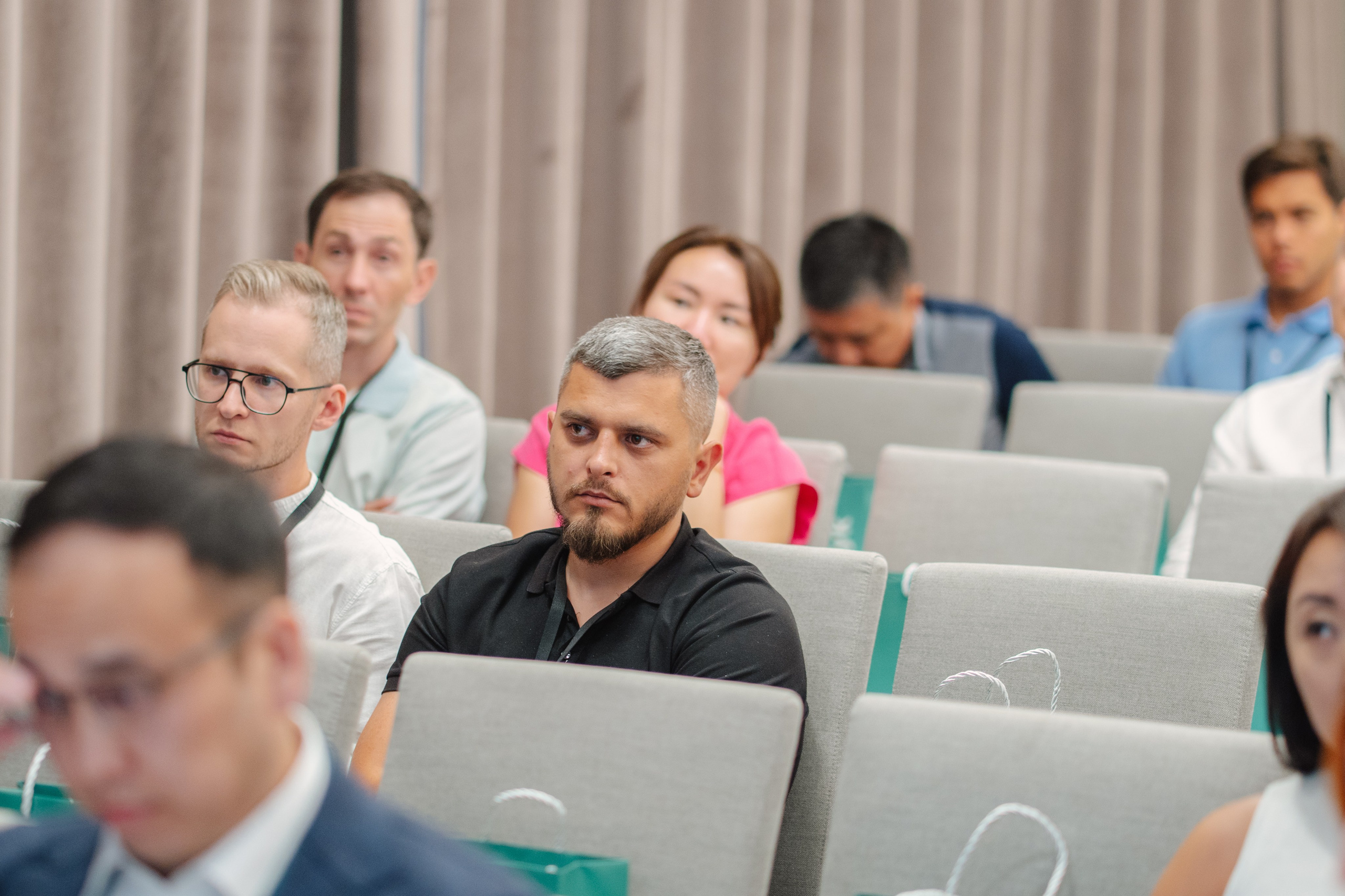 Китай без границ. Профессиональная съемка в Алматы