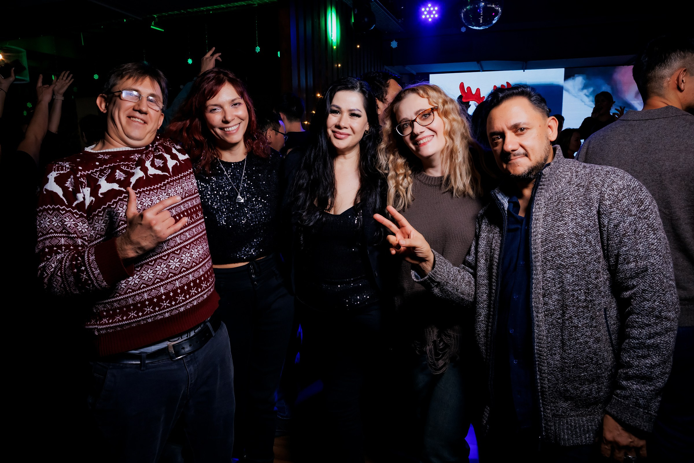 Chechil Pub на Жарокова-Chechil Жарокова. Репортажный фотограф в Алматы Каюпов Сержан